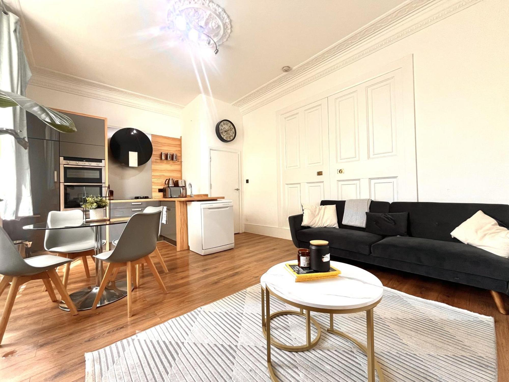 Apartment Spacious Comfort In Heart Of Camden *