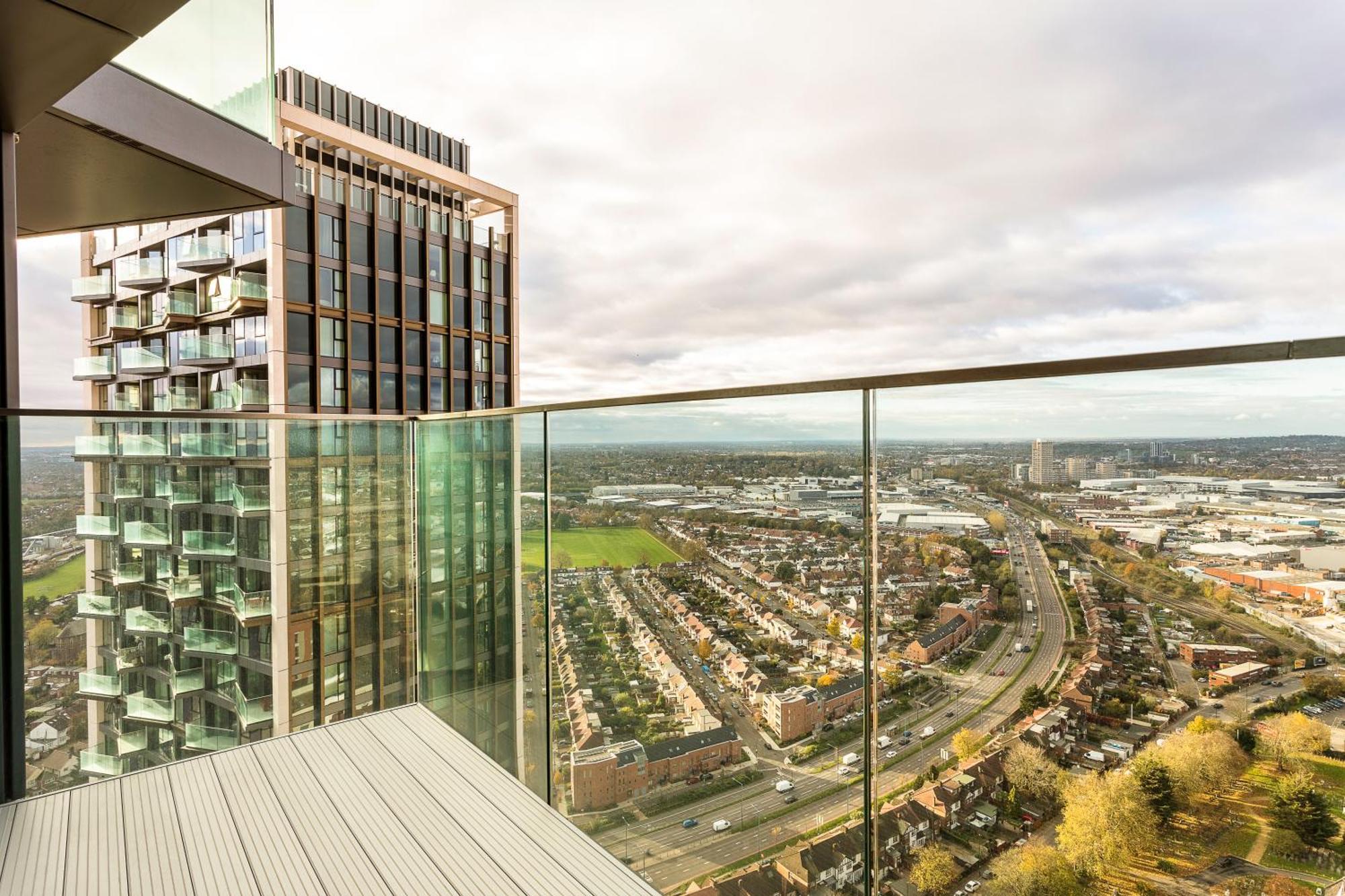 Apartment Icon Tower