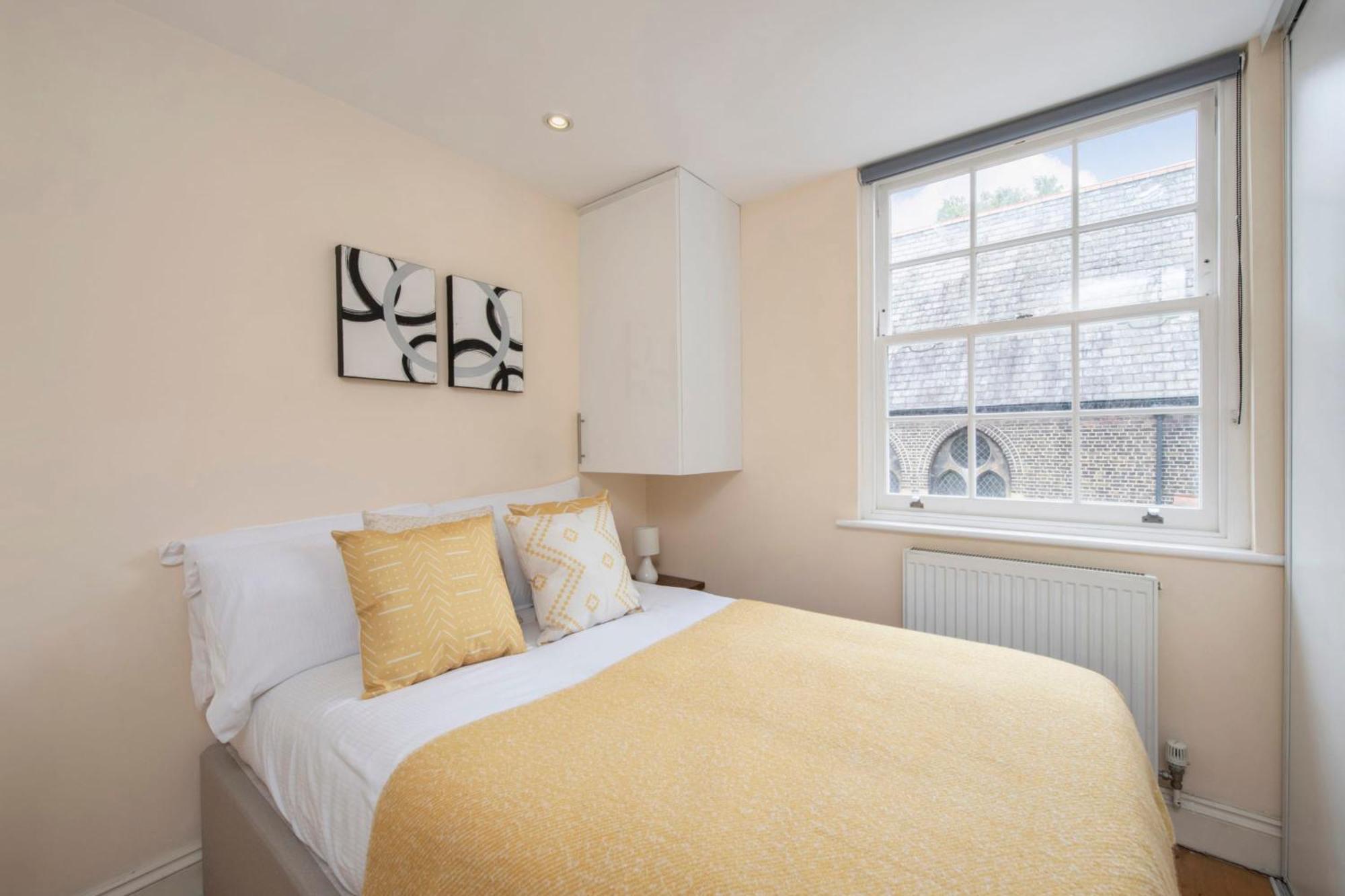 The Hideaway - Oxford Circus - By Frankie Says Apartment London