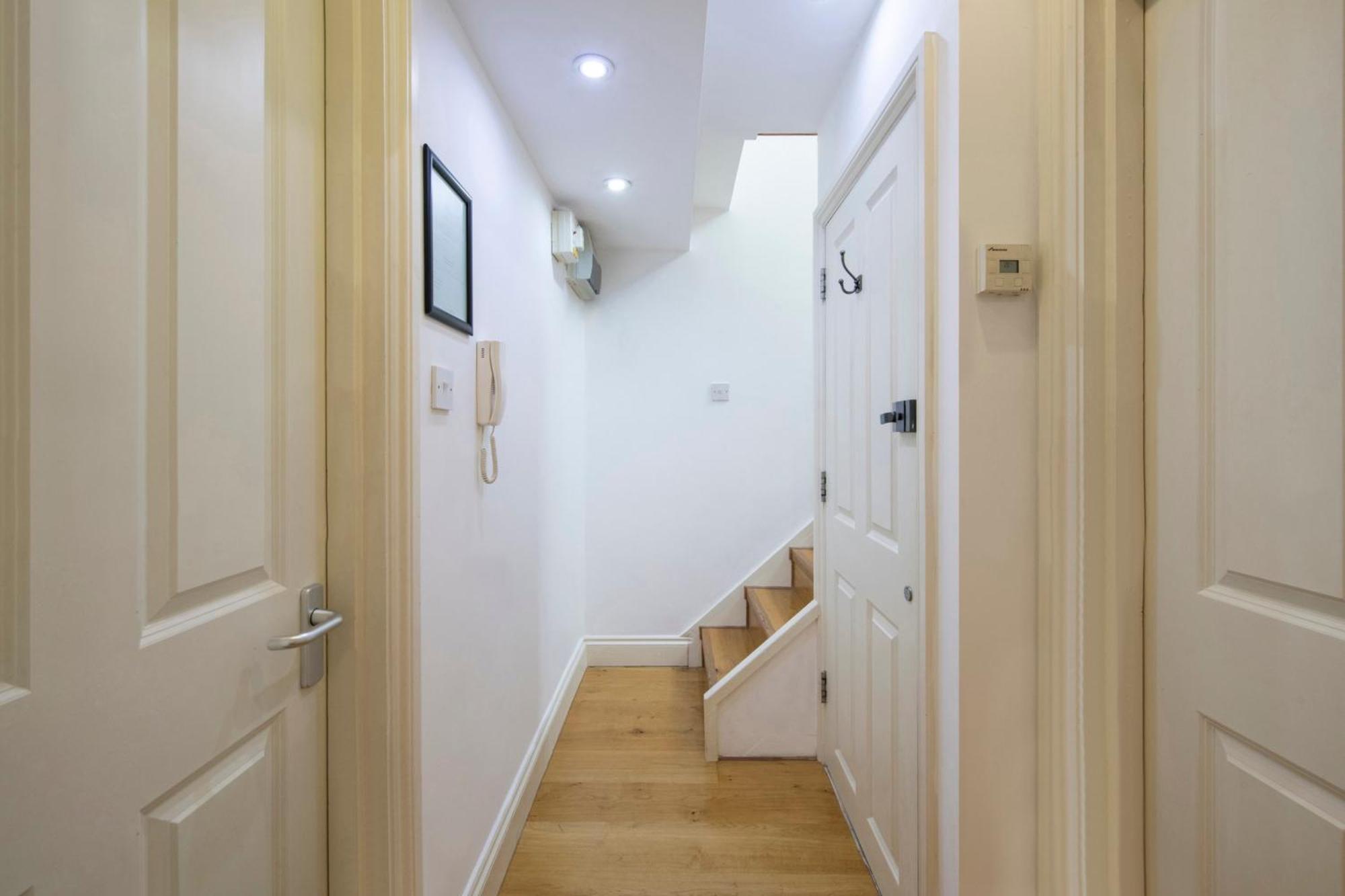 Apartment The Hideaway - Oxford Circus - By Frankie Says