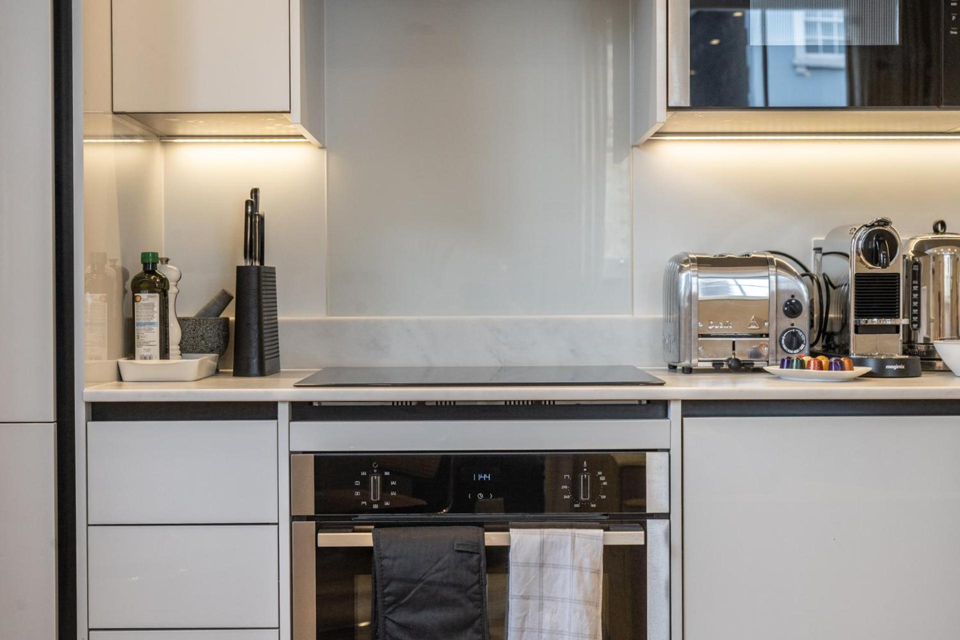 Modern, Stylish Newly Refurbished 2nd Floor In Fitzrovia * London