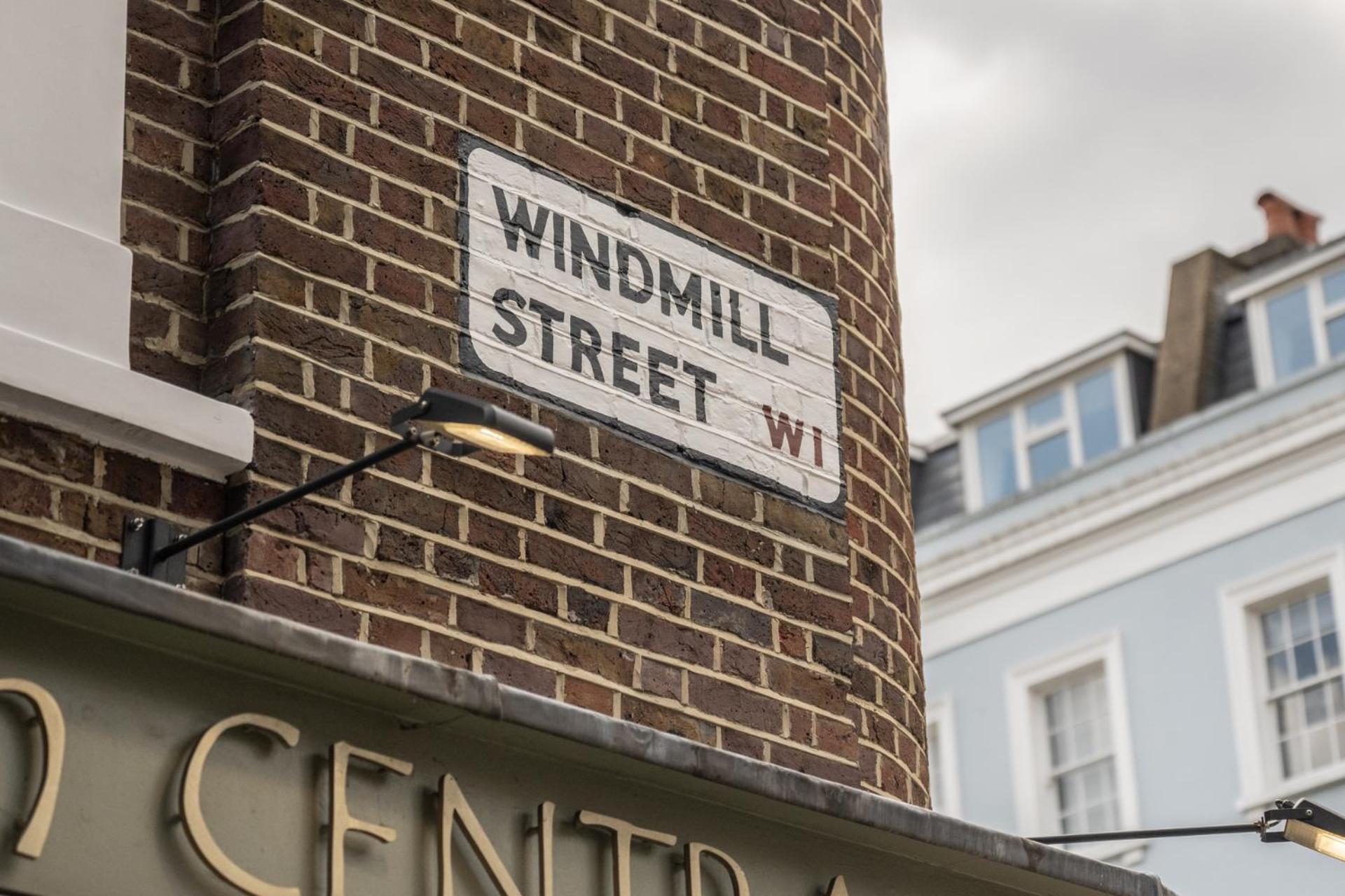 Apartment Modern 2 Bed Charlotte Street On 3rd Floor *