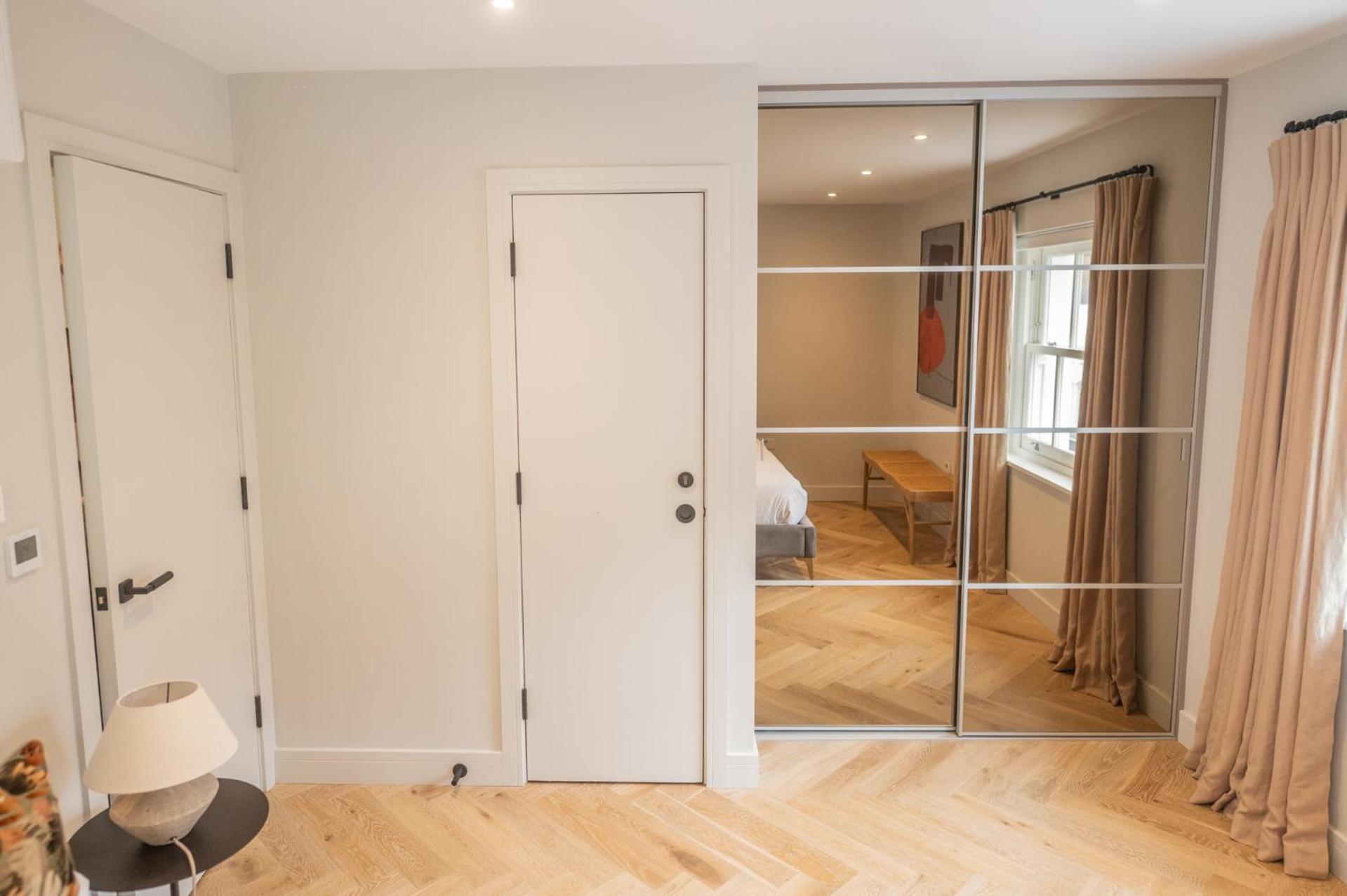 Modern 2 Bed Charlotte Street On 3rd Floor * London