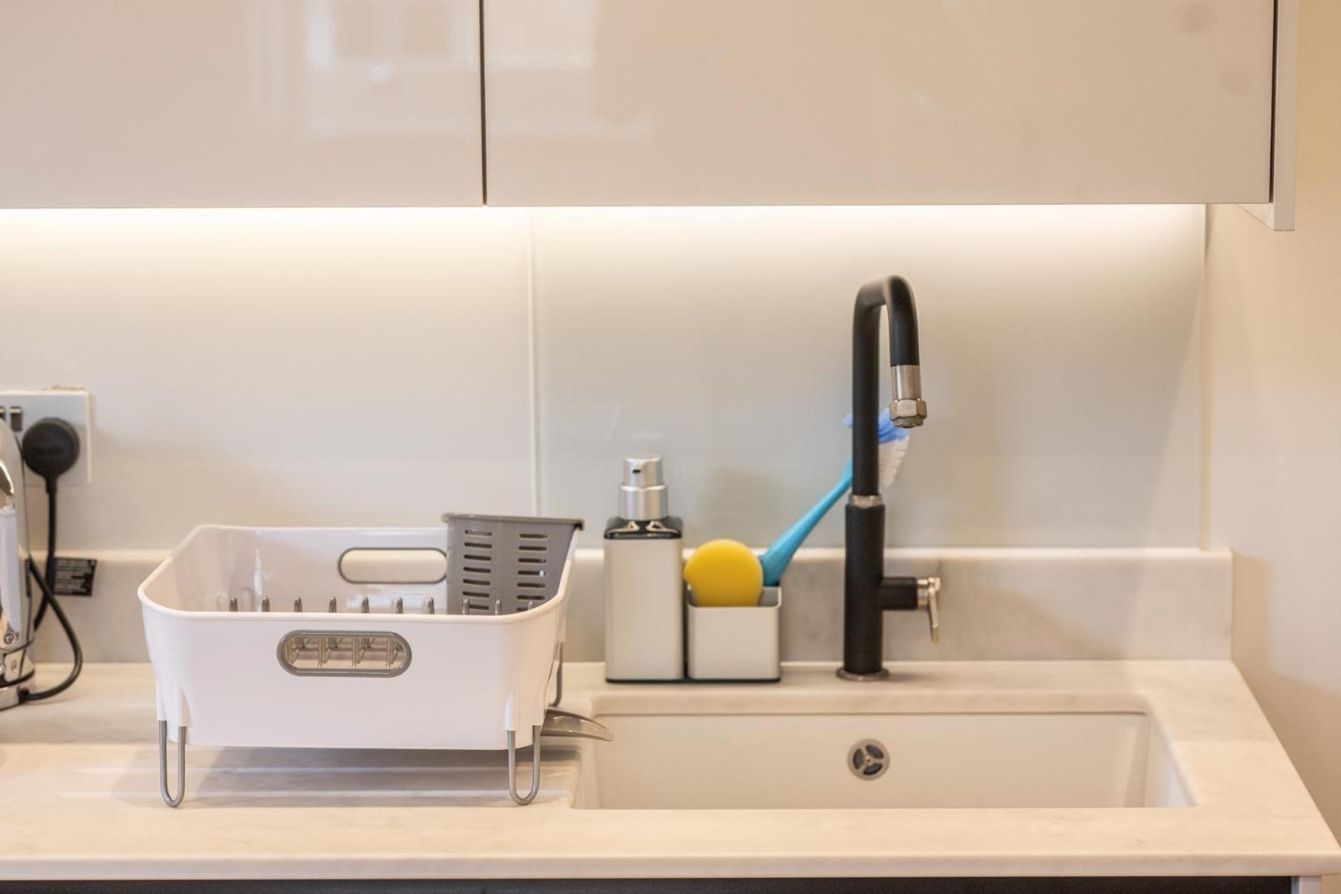 Modern, Stylish Newly Refurbished 2nd Floor In Fitzrovia * London