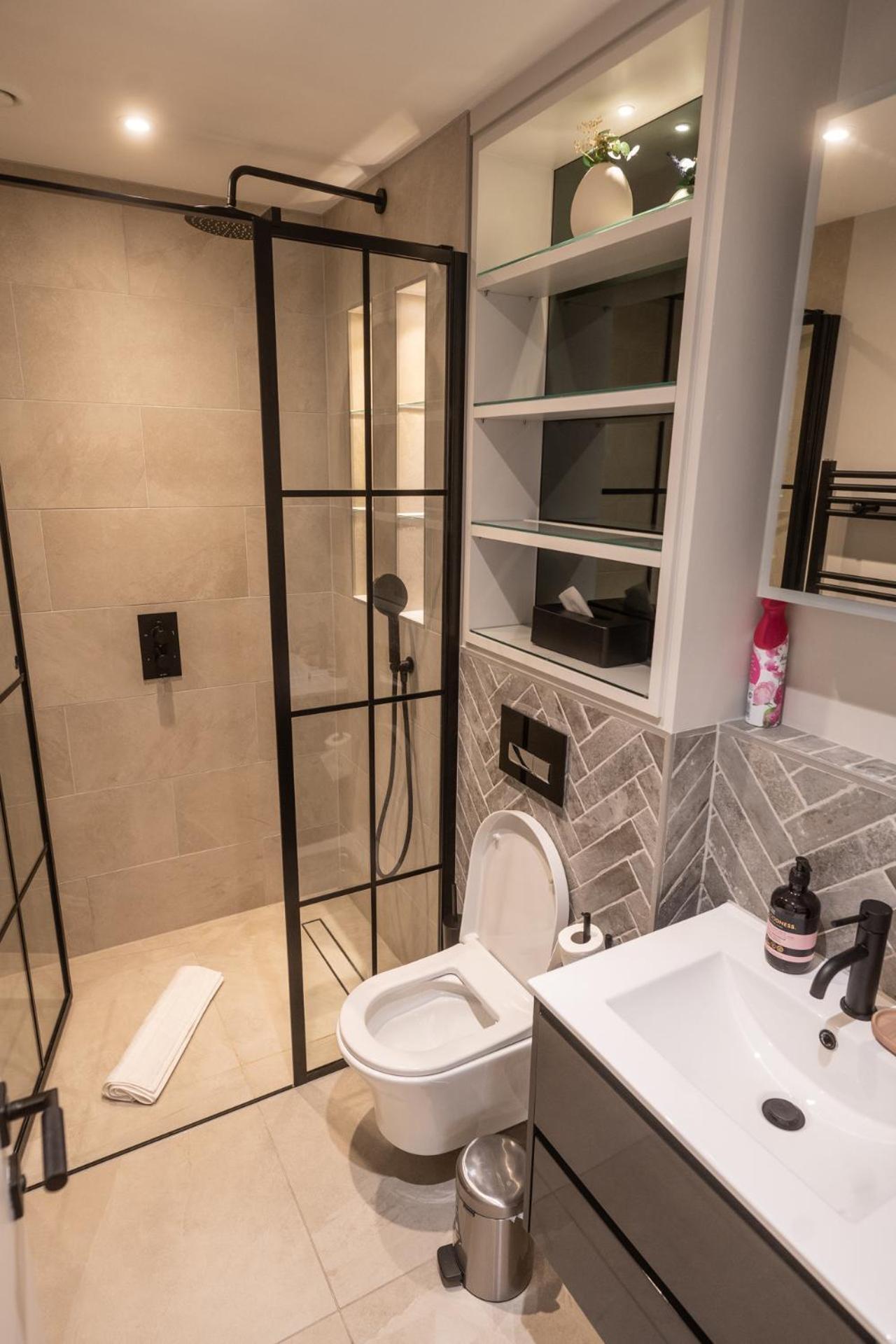 Apartment Modern, Stylish Newly Refurbished 2nd Floor In Fitzrovia *
