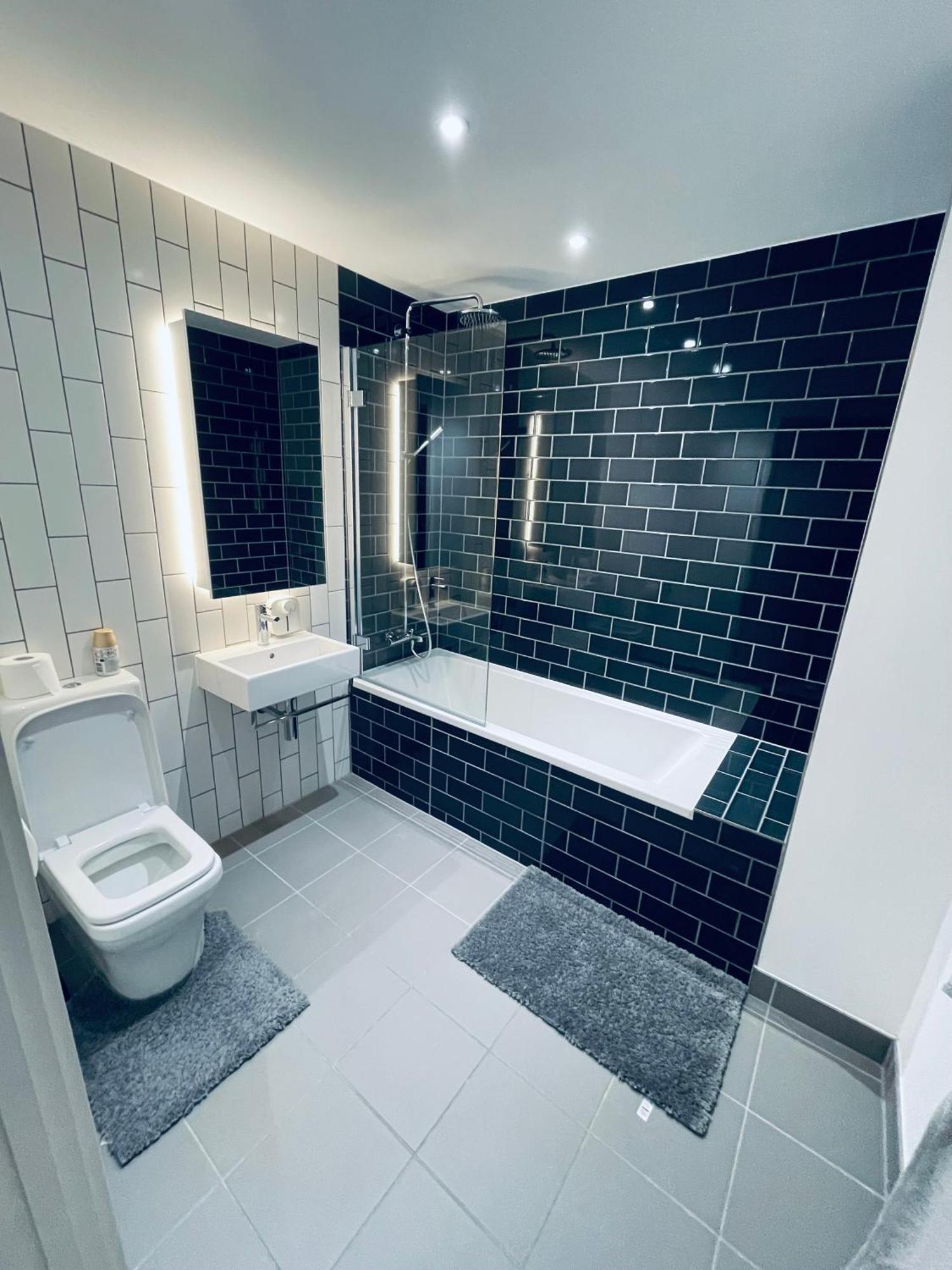Apartment Ds - Entire 1 Bedroom *