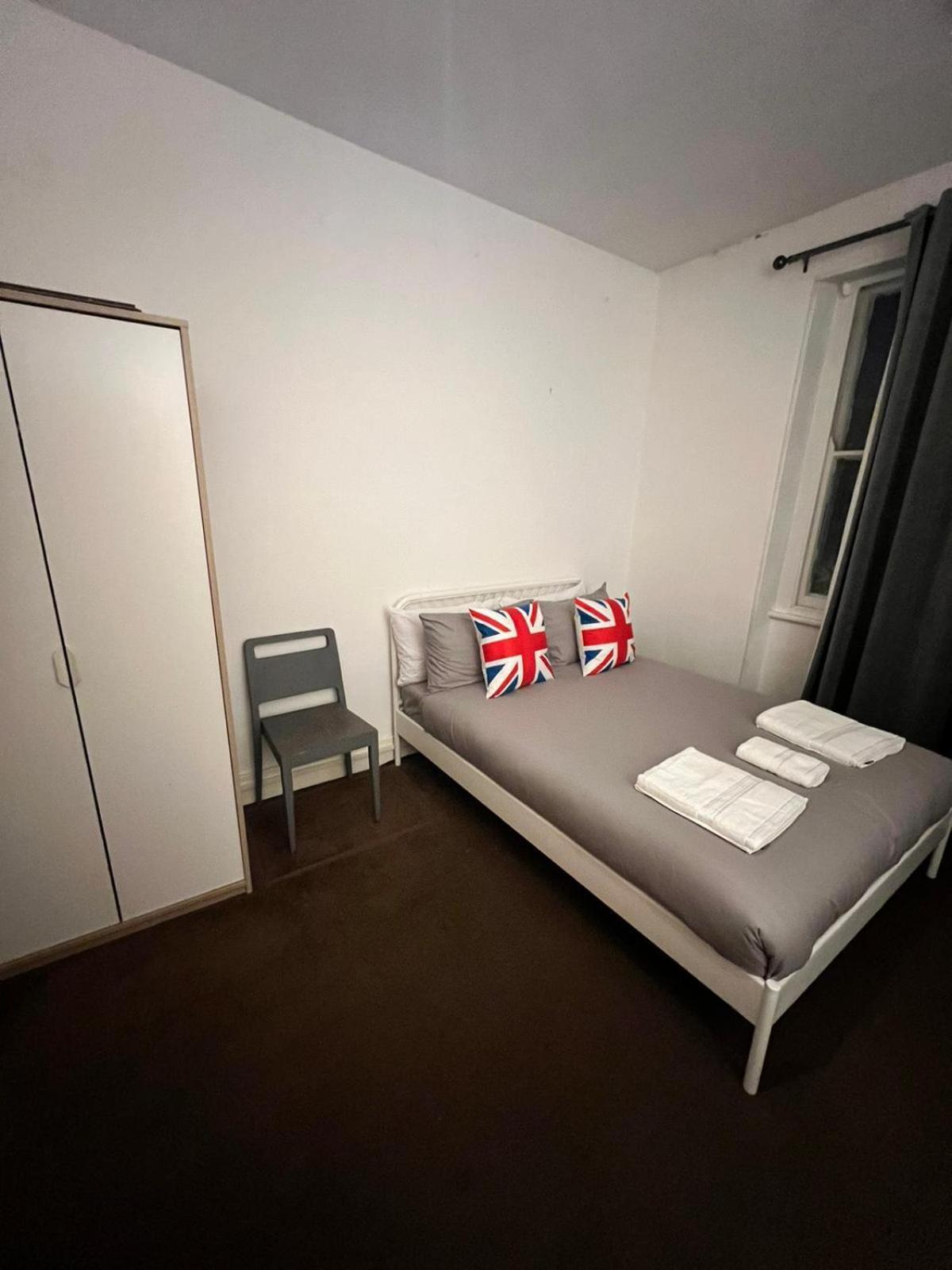 Islington Budget Guest house *