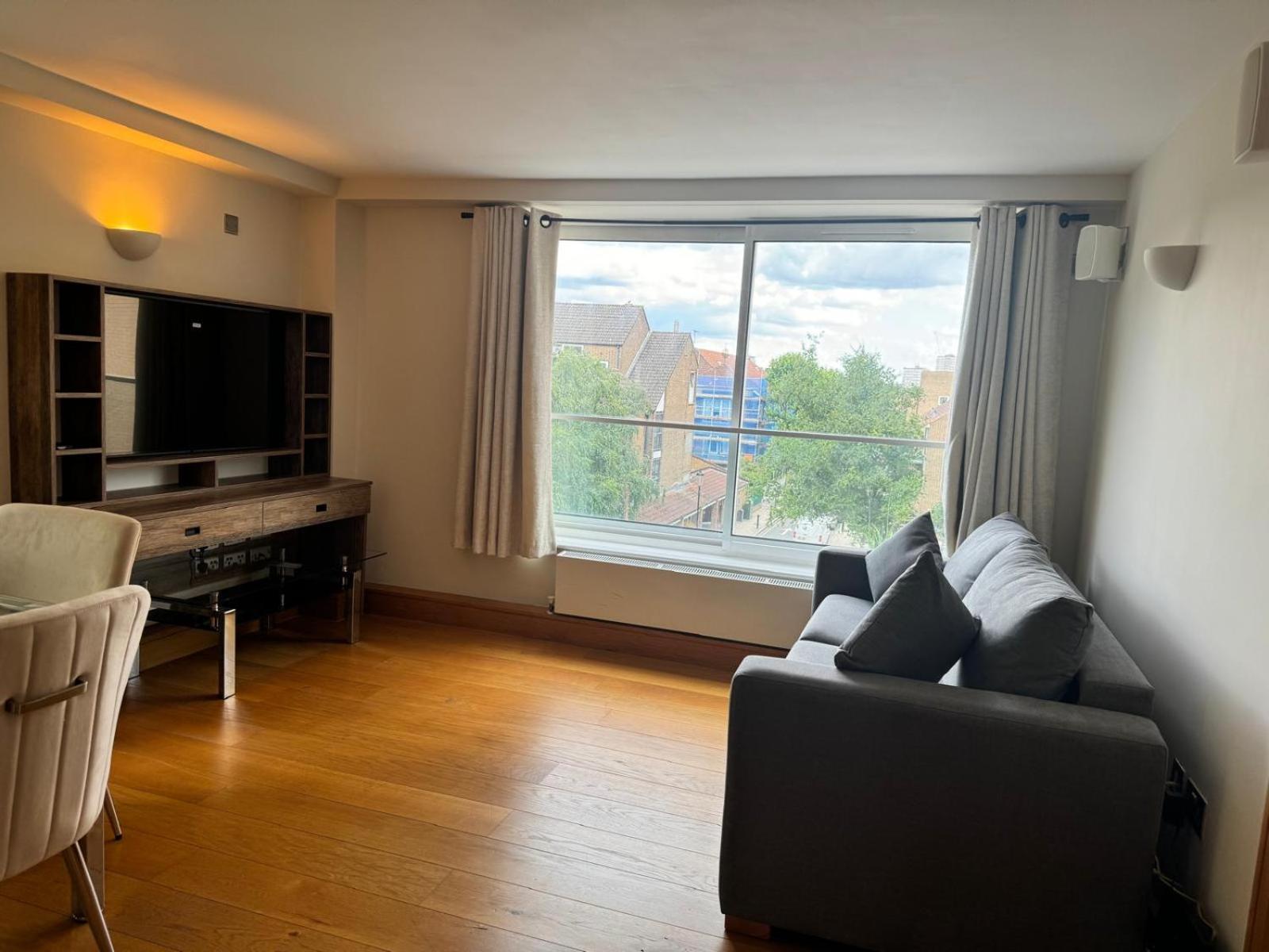Westwood House Apartamento *