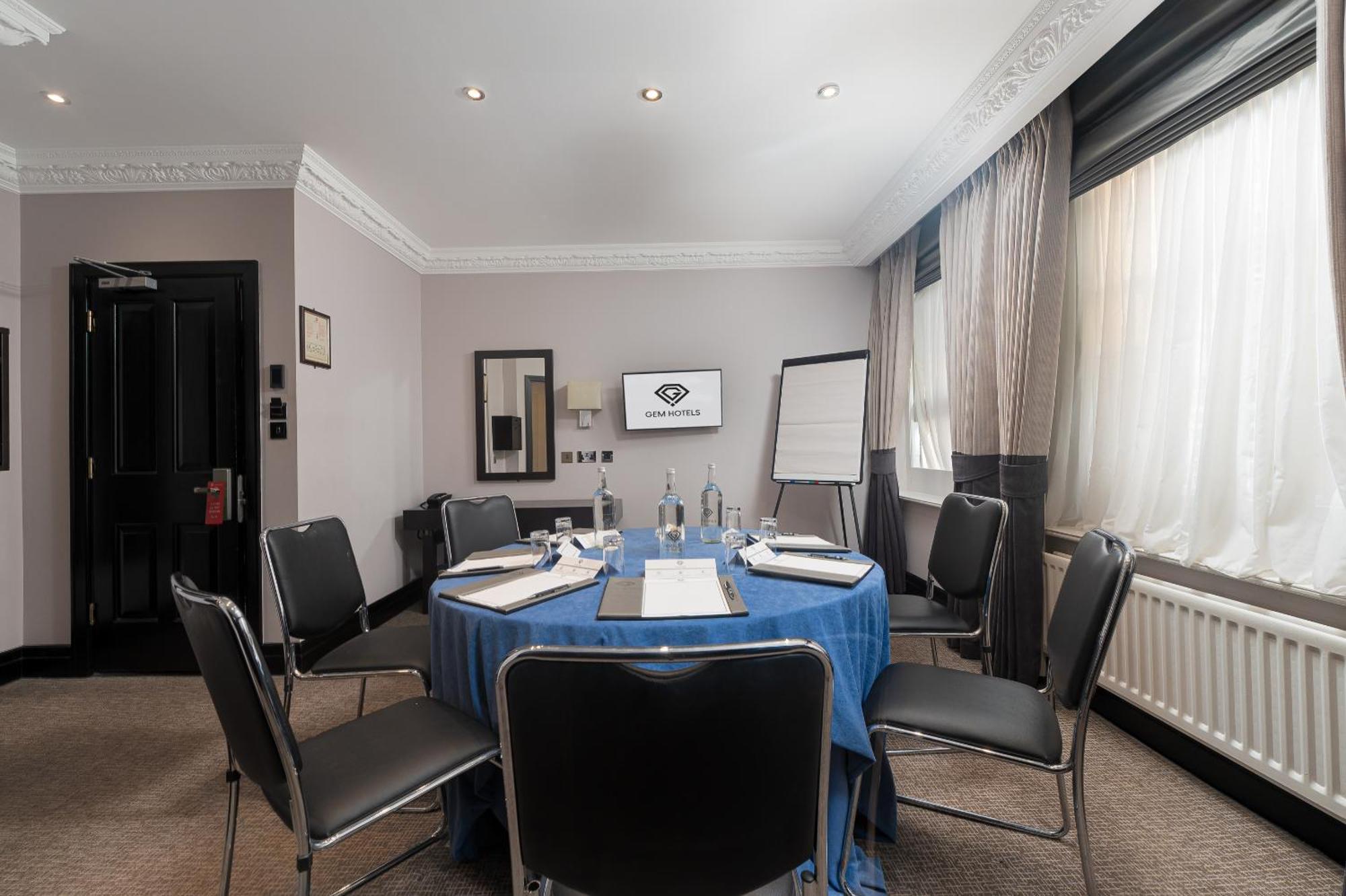 Gem Fitzrovia Hotel London