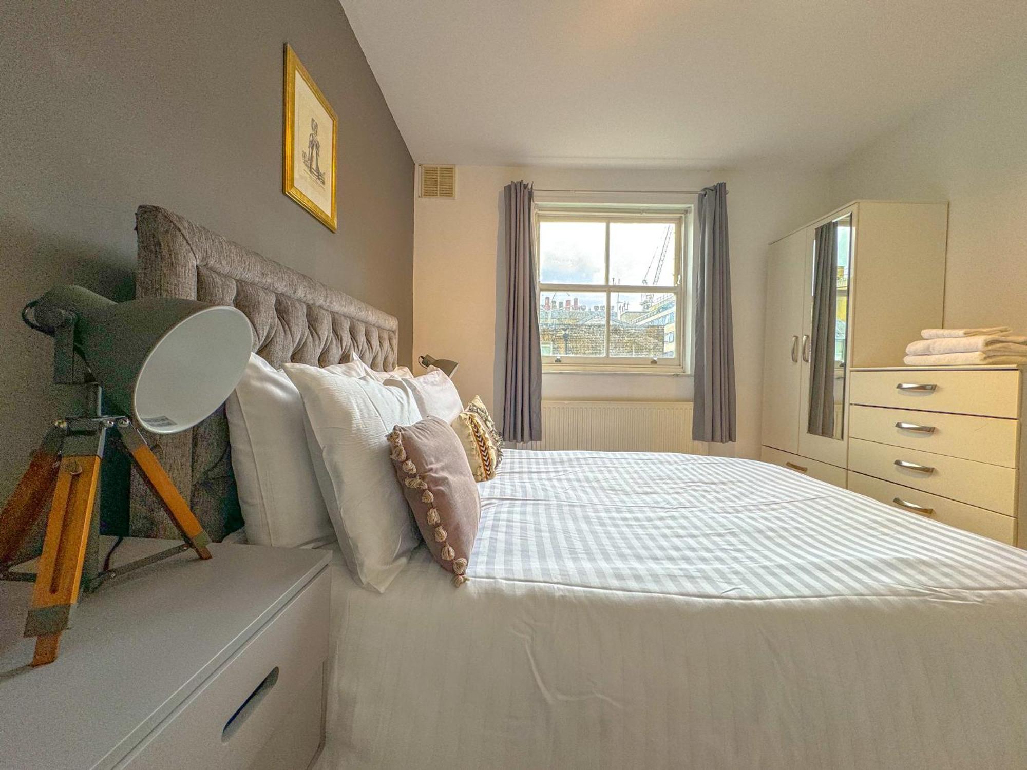 Maple Street Apartment London