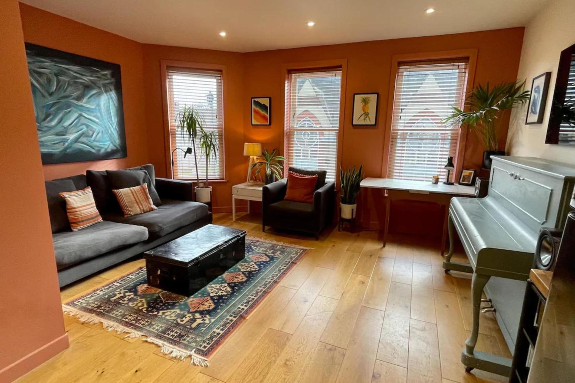 Charming And Spacious 2 Bed Near Kensal Green Tube Apartment