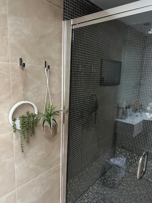 Putney , Modern-flawless ! Apartamento