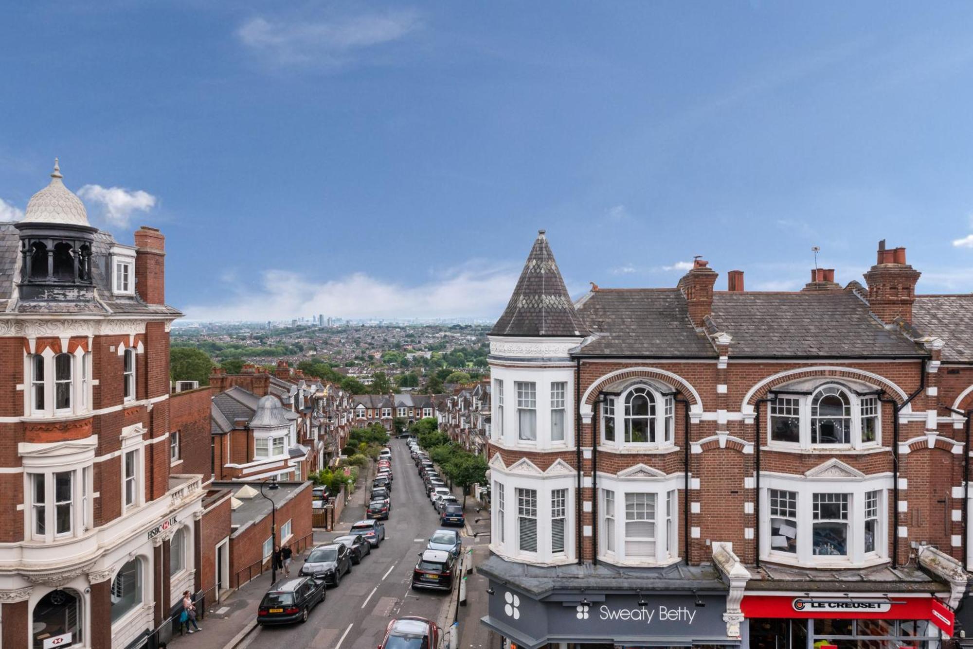 One Bedroom Flat Muswell Hill - First Floor Apartment London