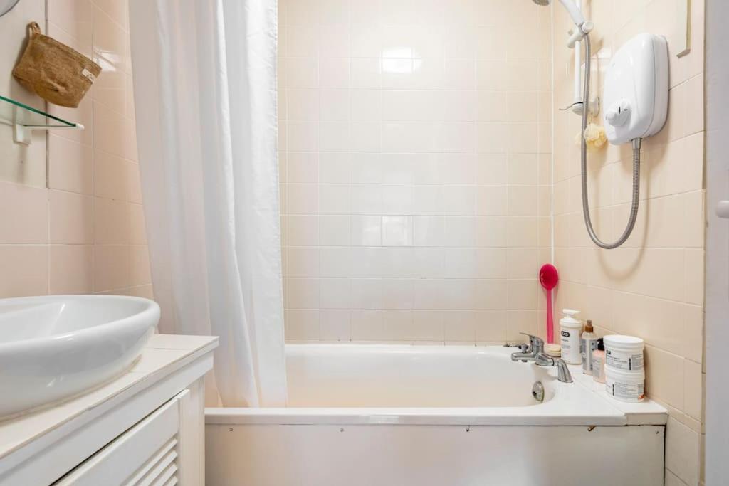 Double In The Heart Of Homestay London