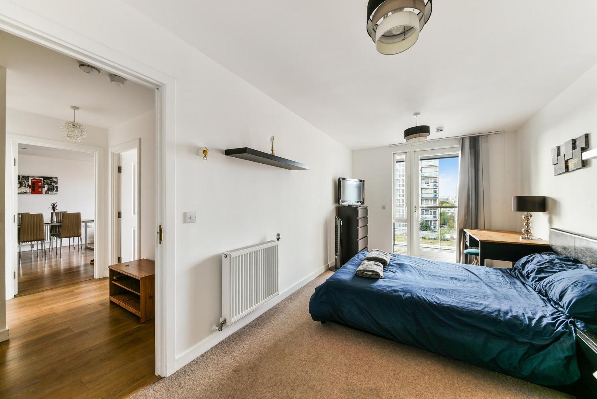Apartment Stunning 2 Bed 2 Bath In Canary Wharf *
