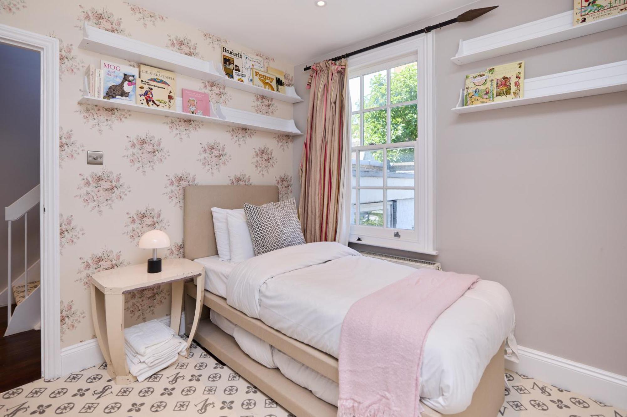 The Chelsea Retreat - Outstanding 5bdr House With Garden London