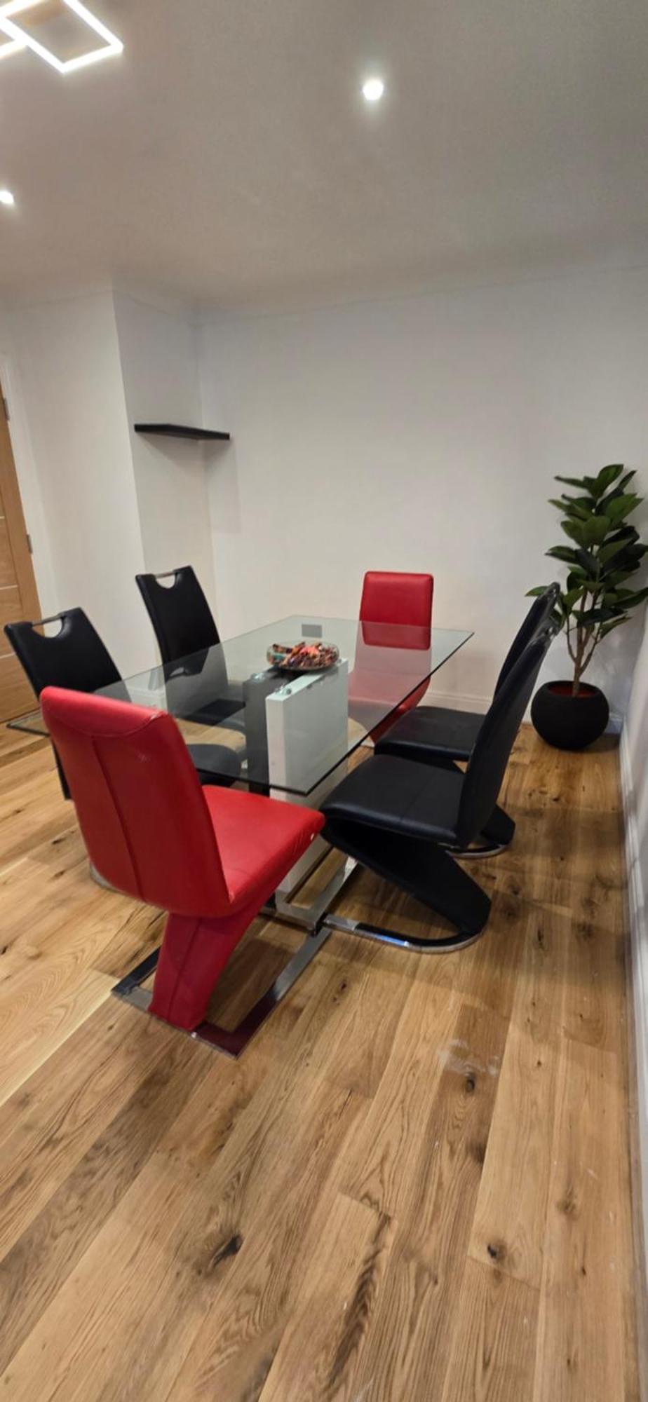 Cozy 2br, In A Gated Building Apartment London