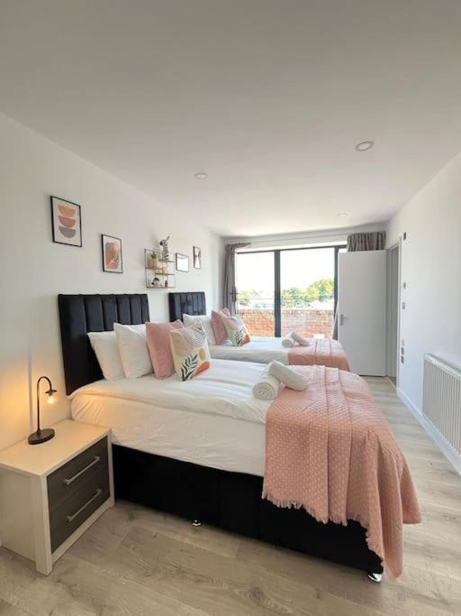 O2 Skyview Penthouse * London