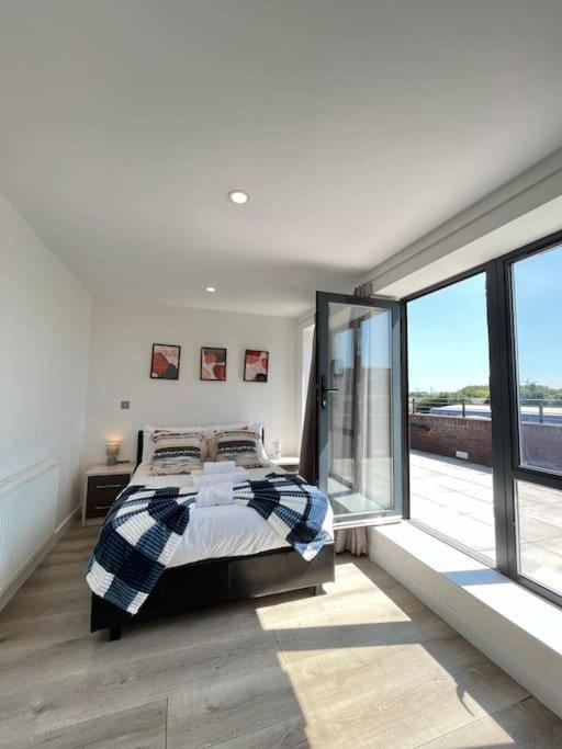 O2 Skyview Penthouse London