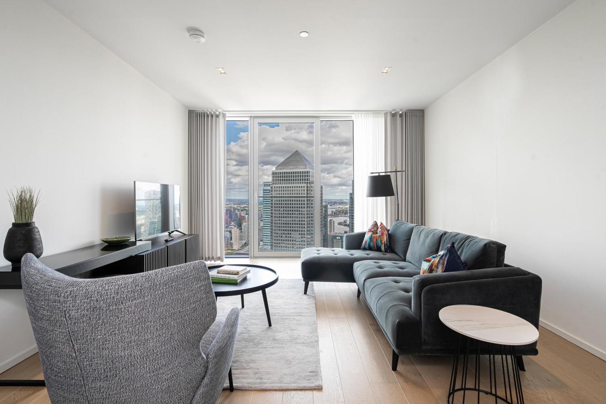 Apartment 1 Newfoundland London