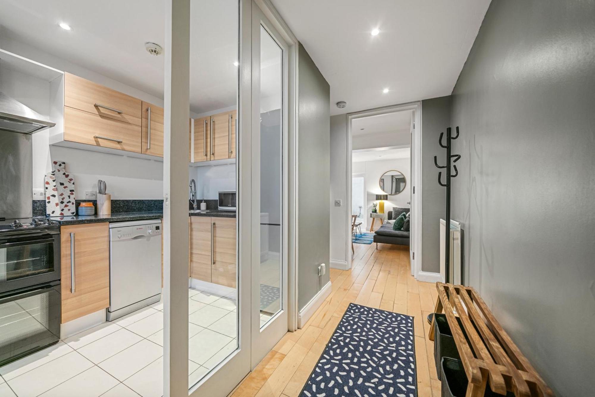 Exclusive & Comfortable By Old Street Station Apartment