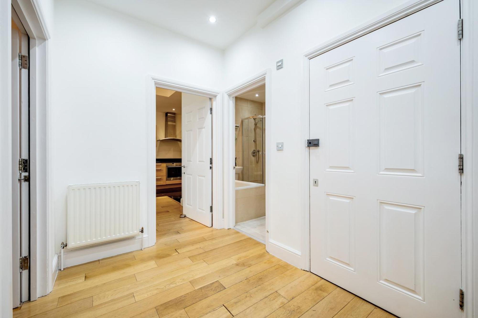 Arcore Premium Broad Court & Shelton Street * London