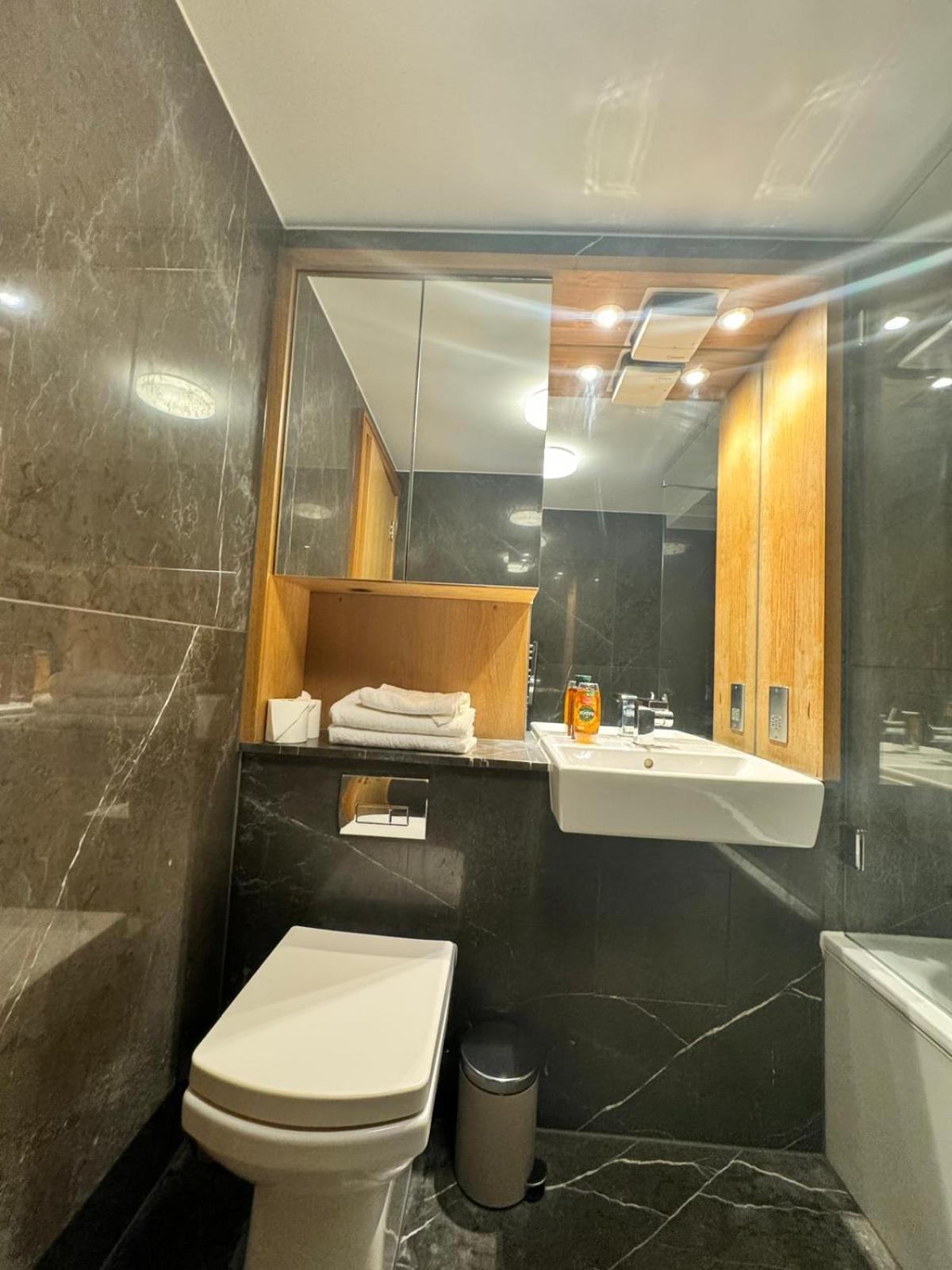 Westwood House Apartamento