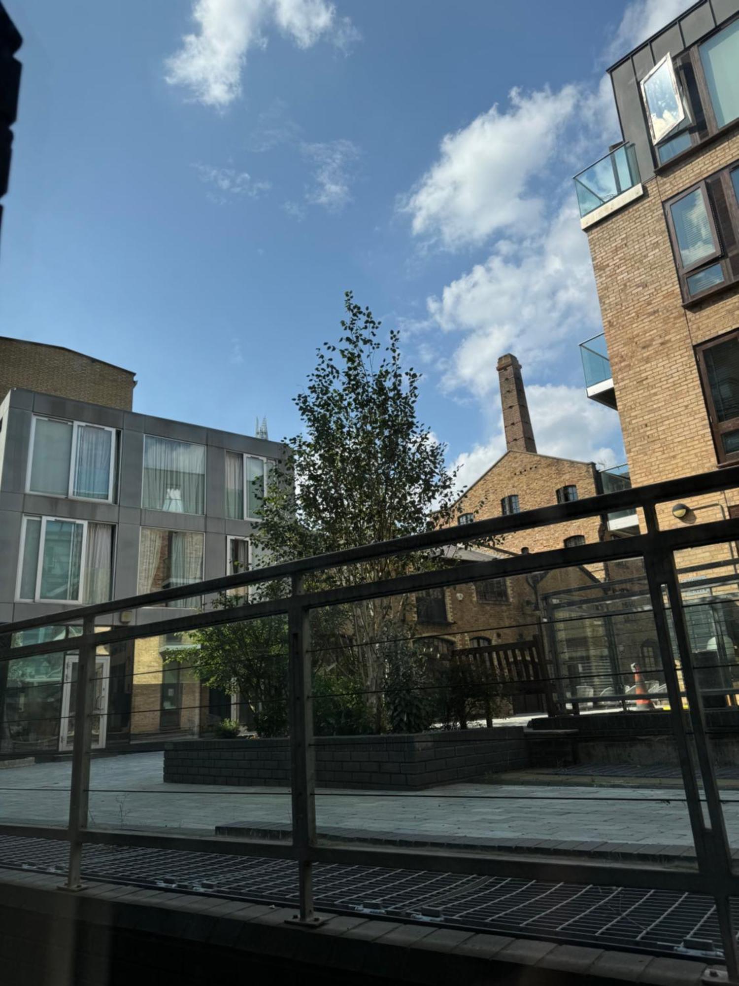 Chic Near Tower Bridge * London
