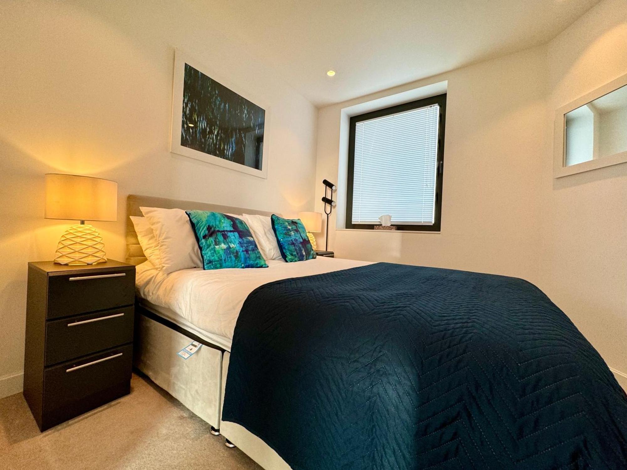 Apartment Stylish Luxury 1 Bedroom Flat London