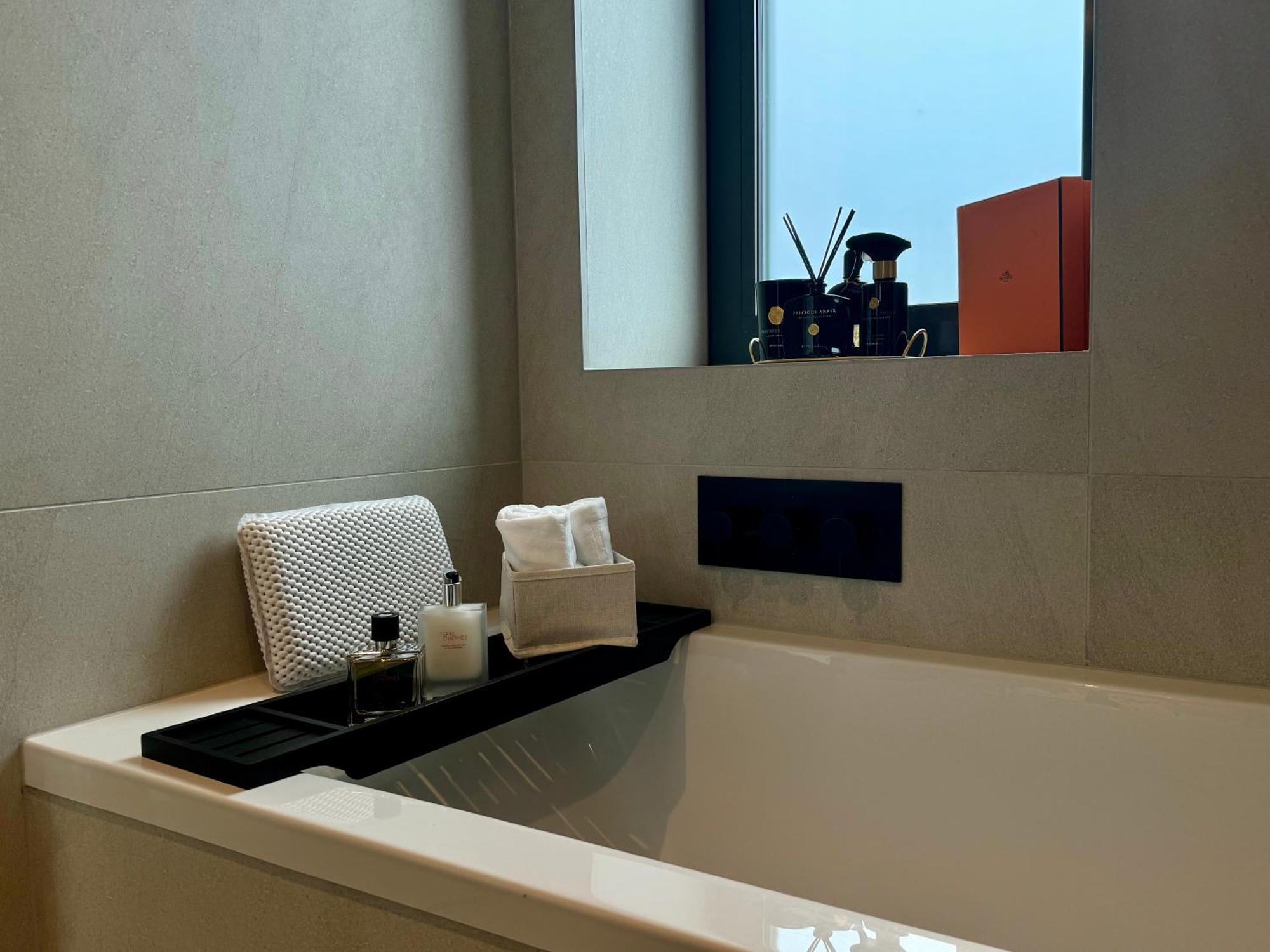 Apartment Stylish Luxury 1 Bedroom Flat London