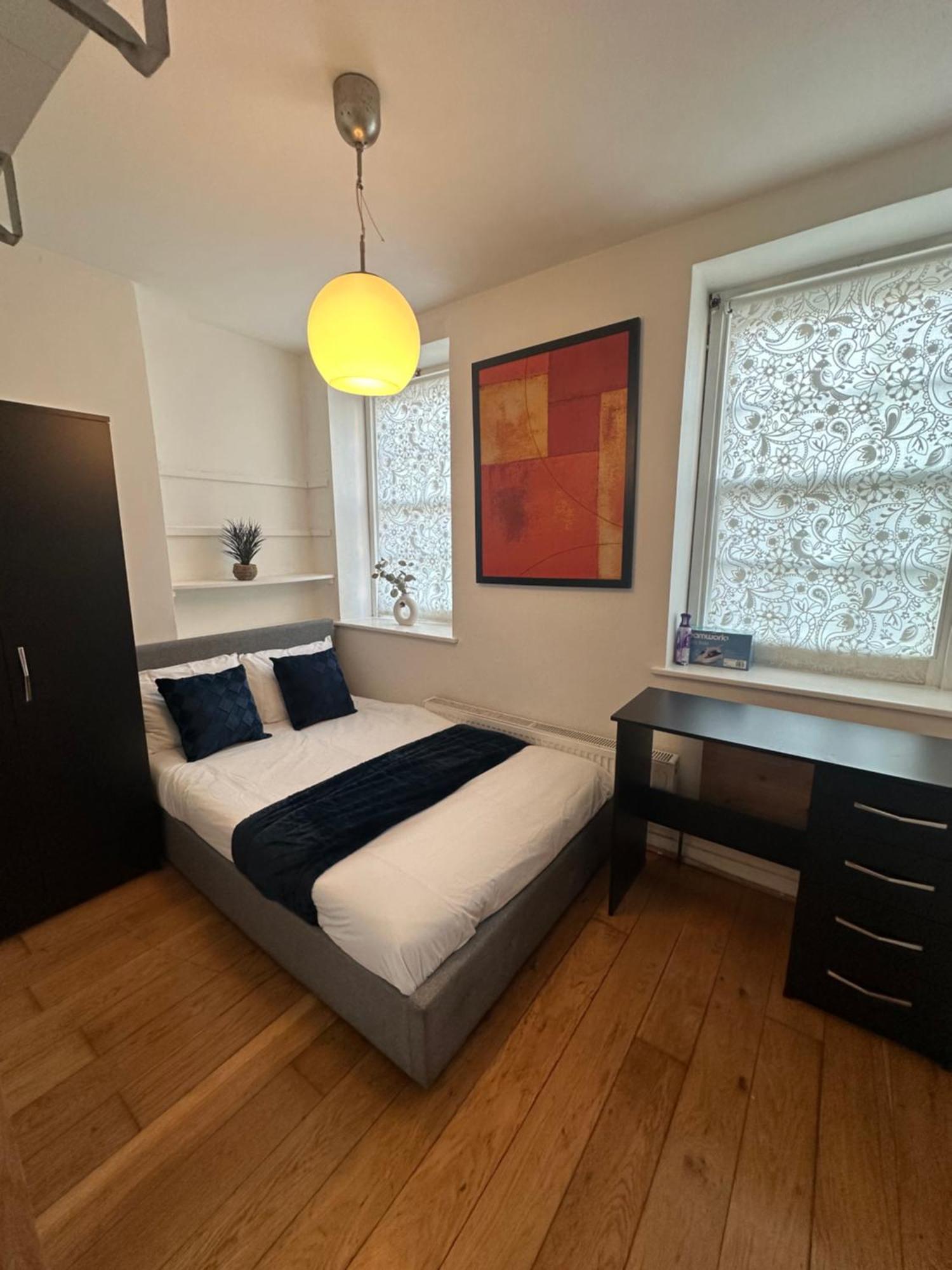 Apartment 2 Bedroom Flat In Kingscross, St Pancras! 6 People London