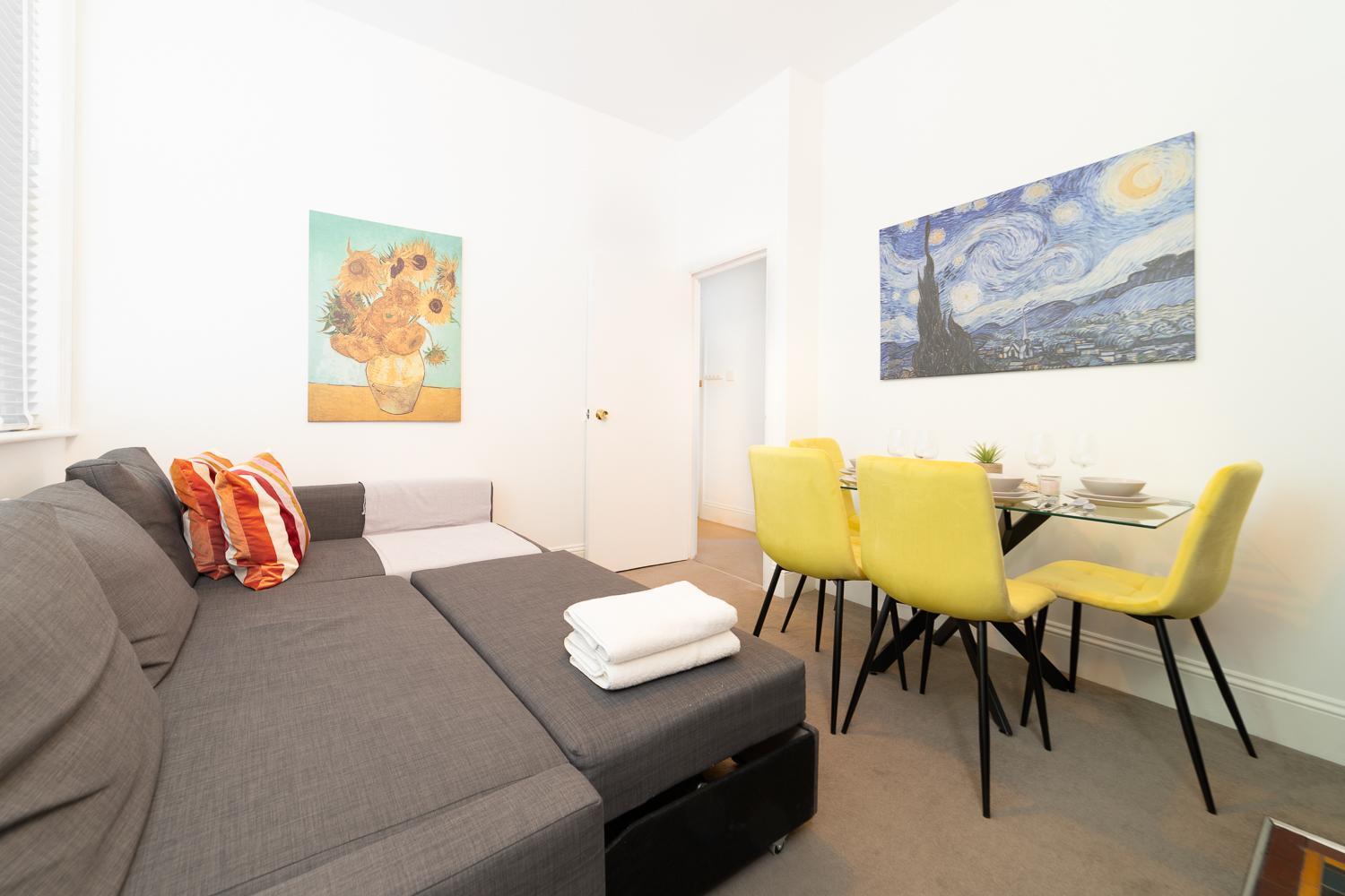 Cozy In The Heart Of Fulham, *