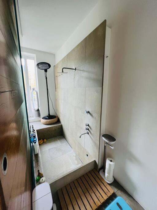 Stunning With Summer Cabin, Garden And Terrace * London