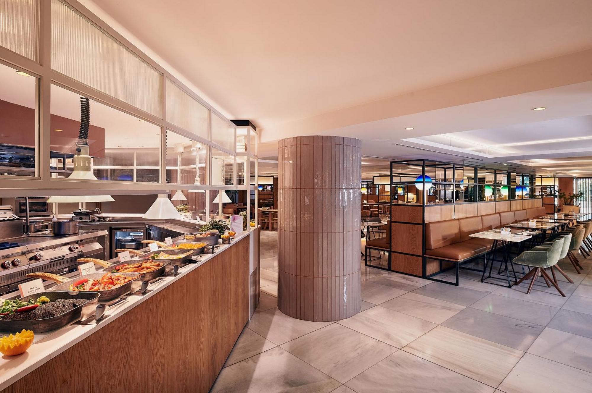Melia White House Aparthotel