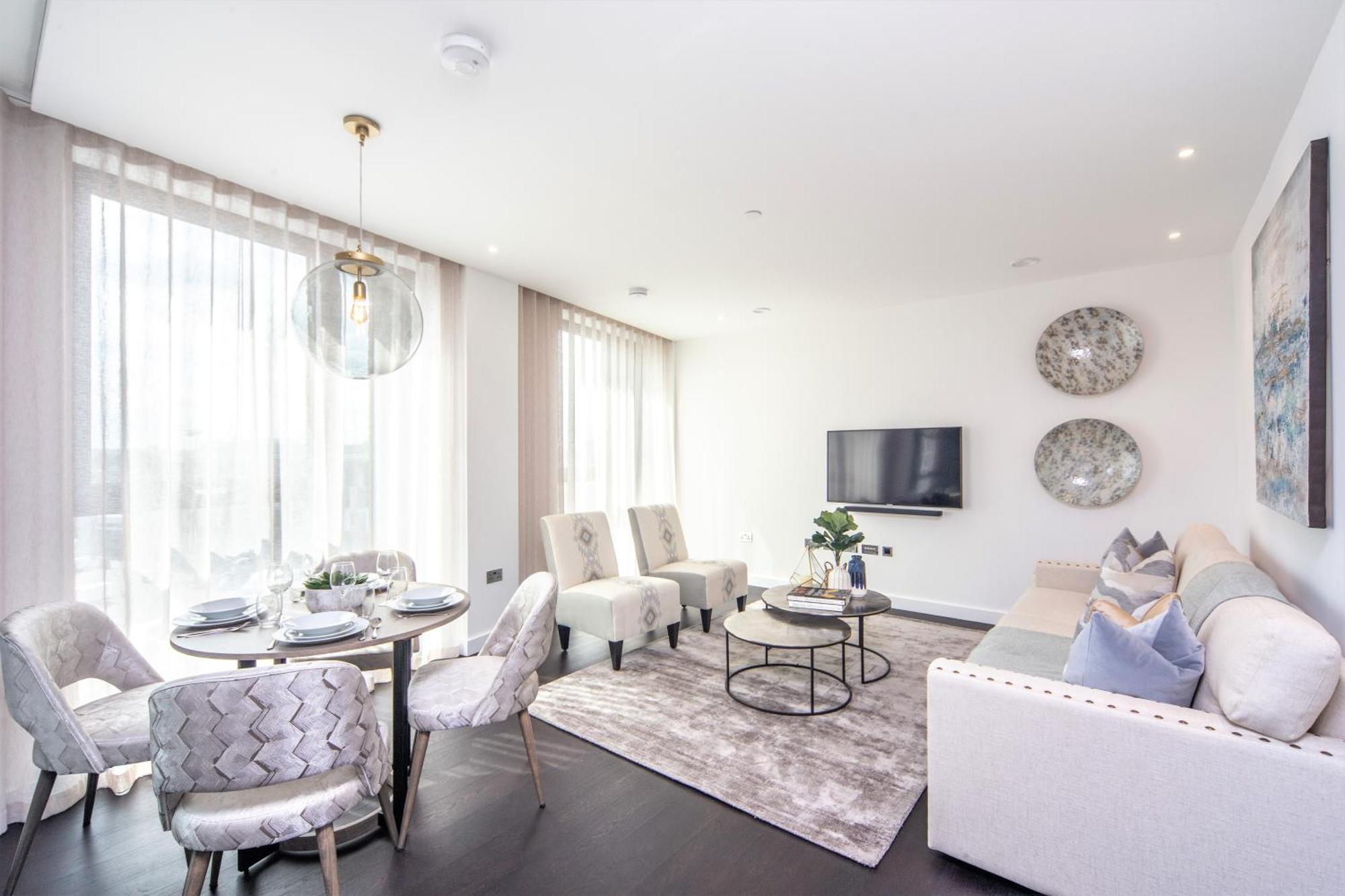 Thornes House Apartment