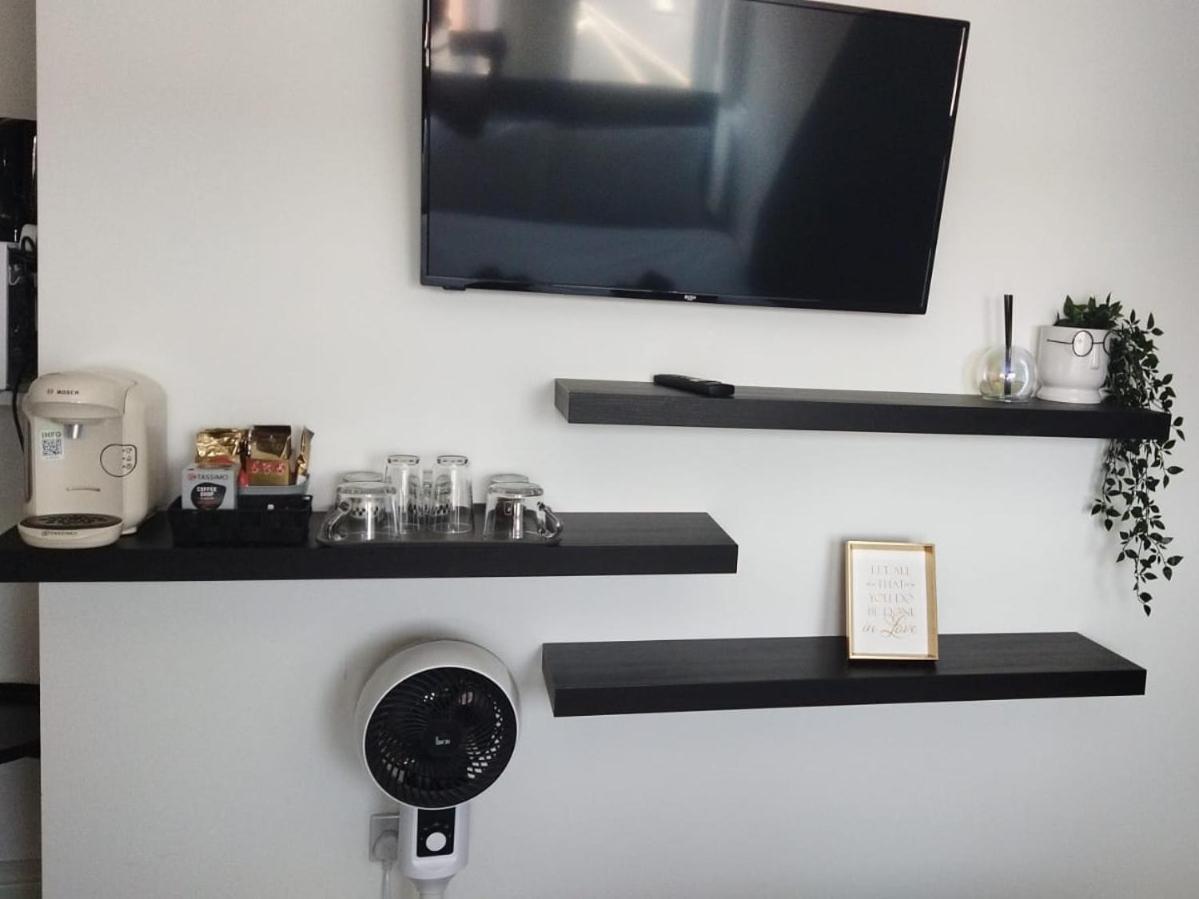 Style Room, Near Tooting Broadway Station