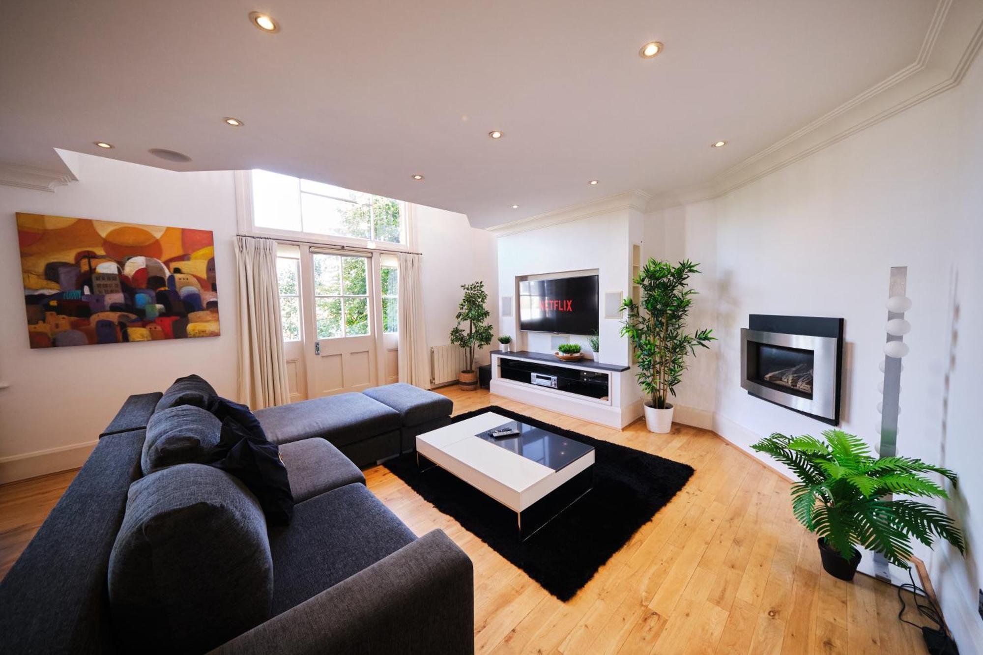 Ebony Apartment London