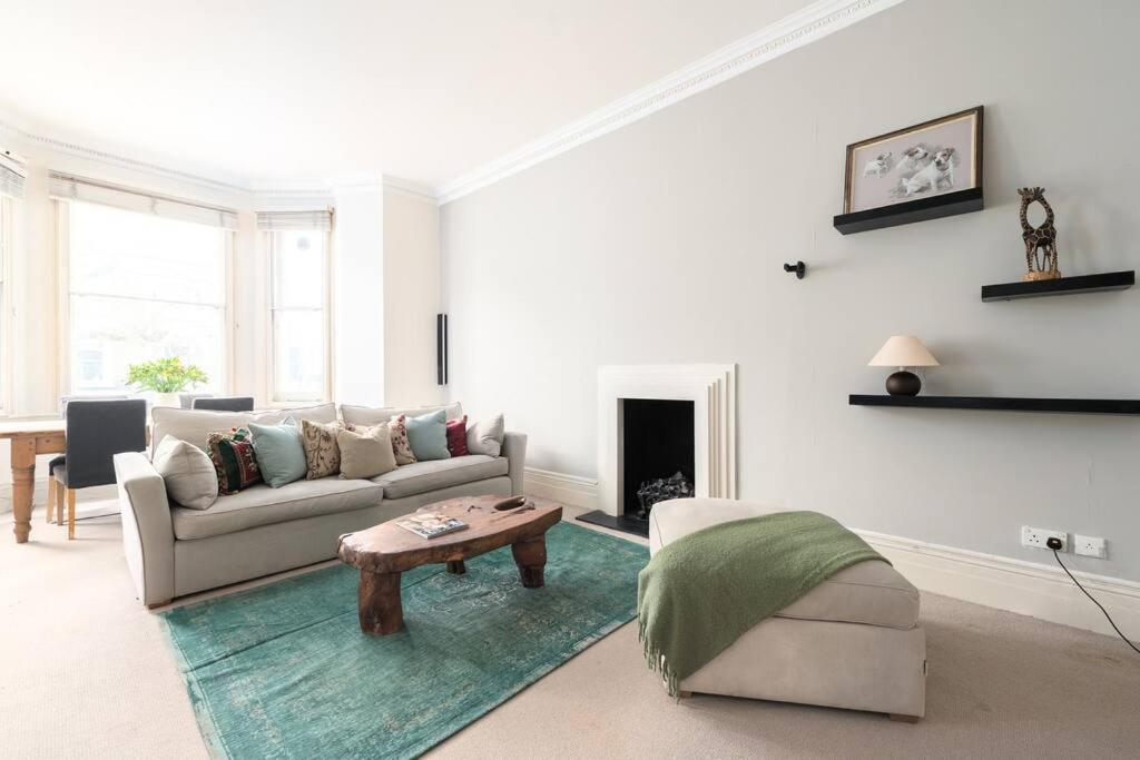Apartment 48 Redcliffe Gardens By Capital
