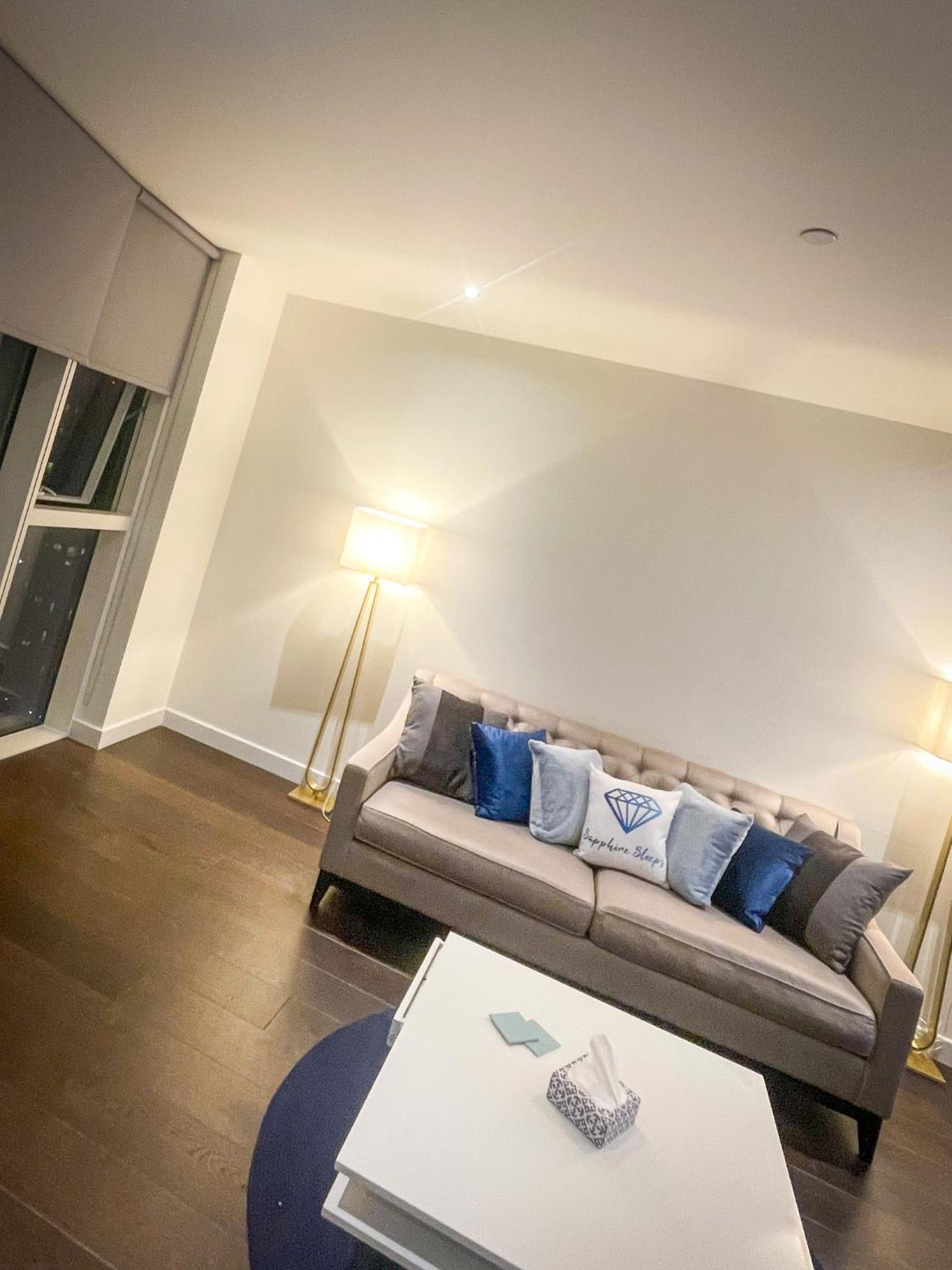 Luxury Penthouse * London