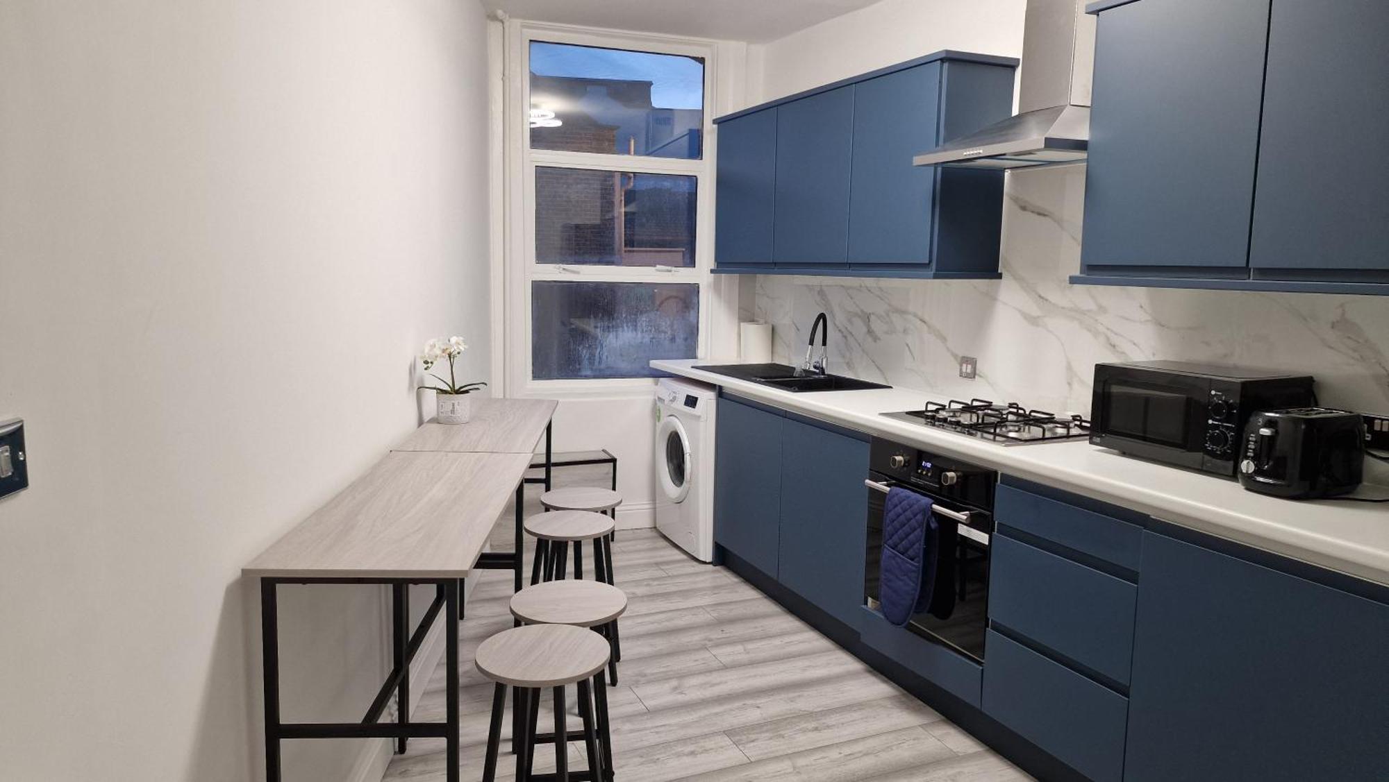 Stratford 4 Bedroom *