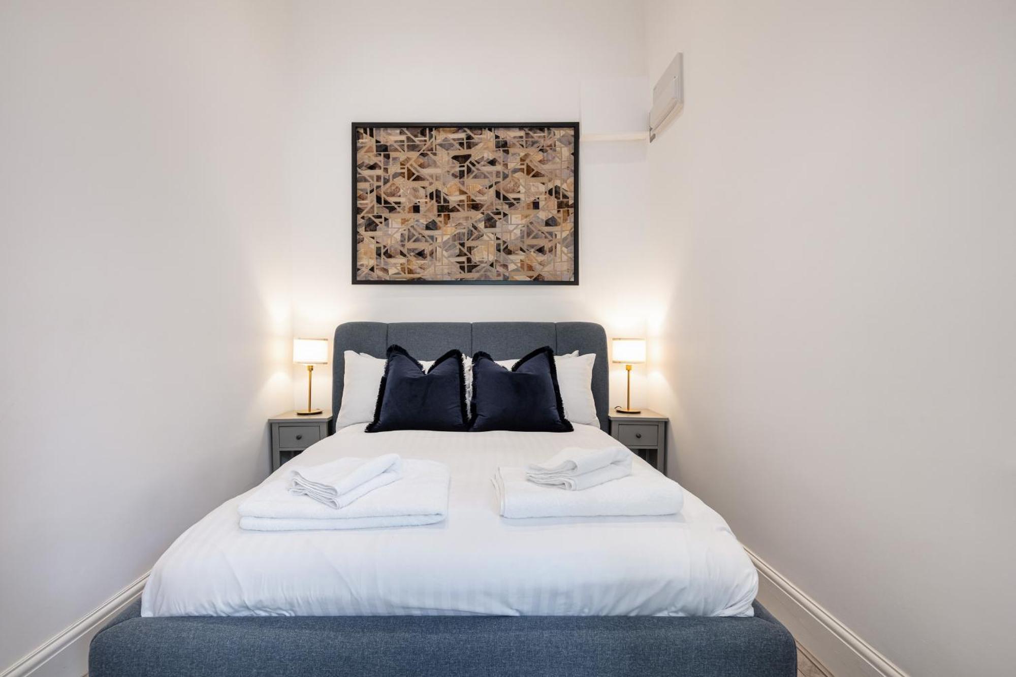 Kensington 1bd Seconds From Museums Apartamento *