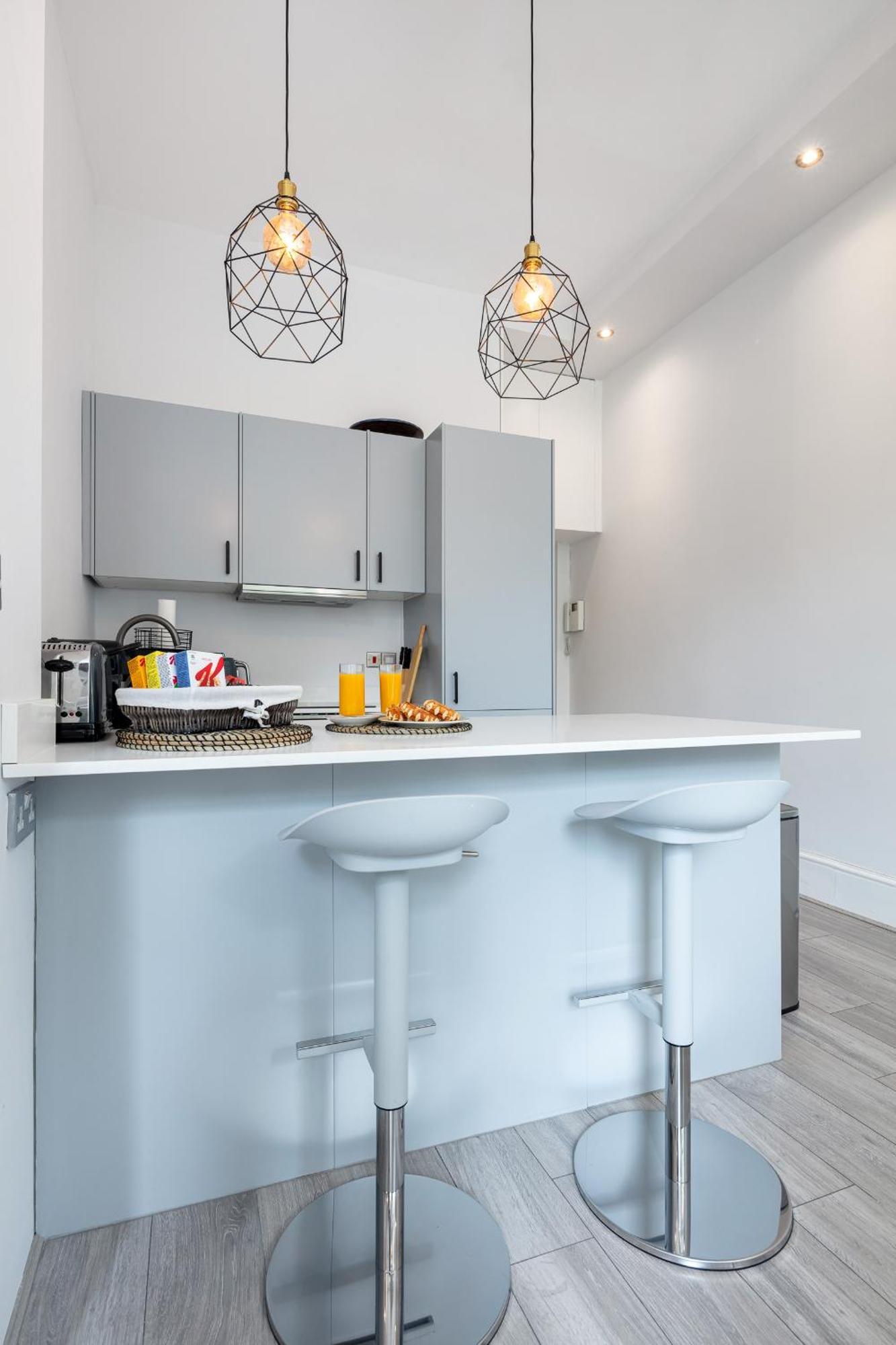 Apartamento Kensington 1bd Seconds From Museums *