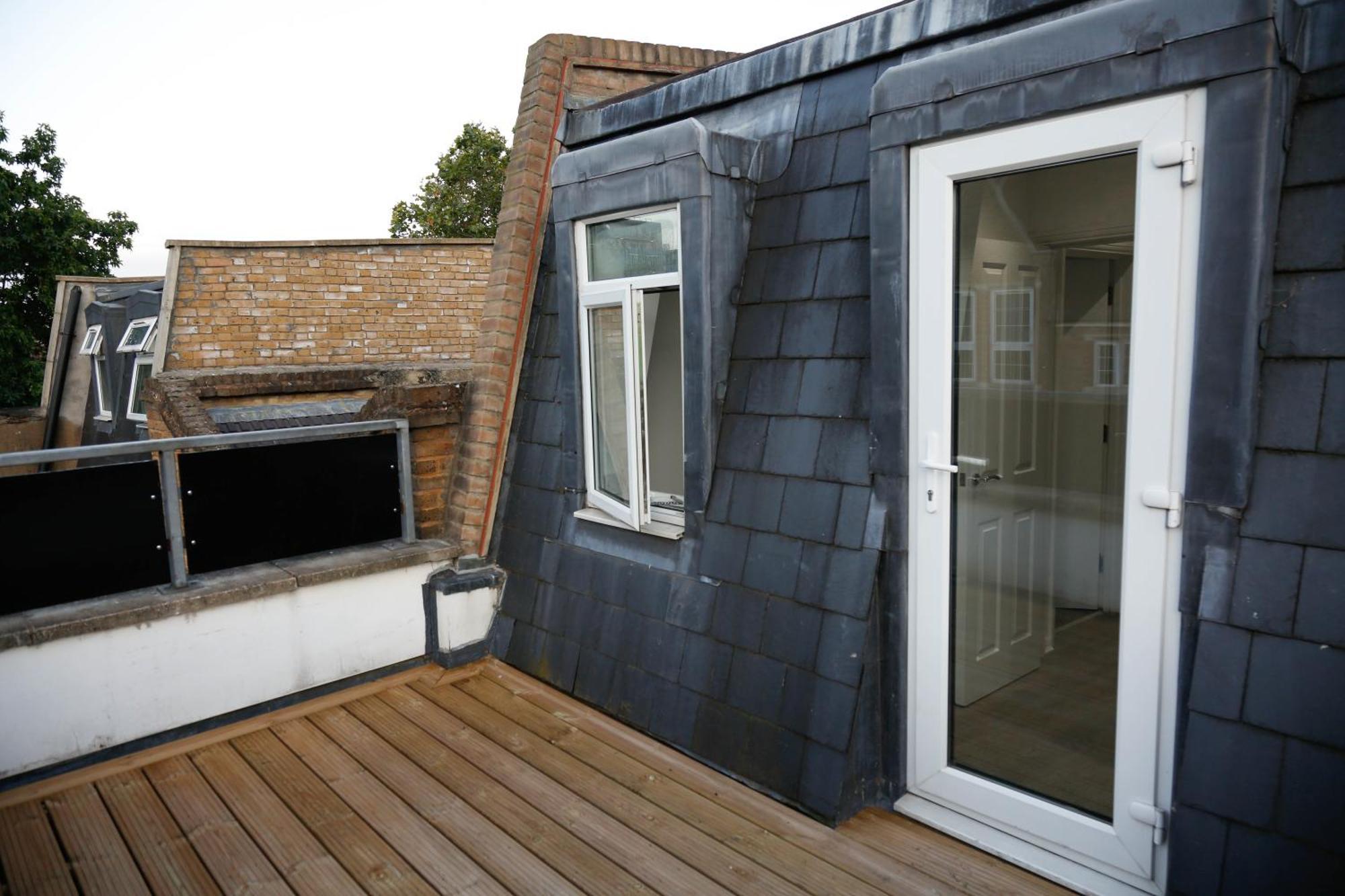 Apartment New Luxury In Next To Shops, Cafes, Bars & Metro London