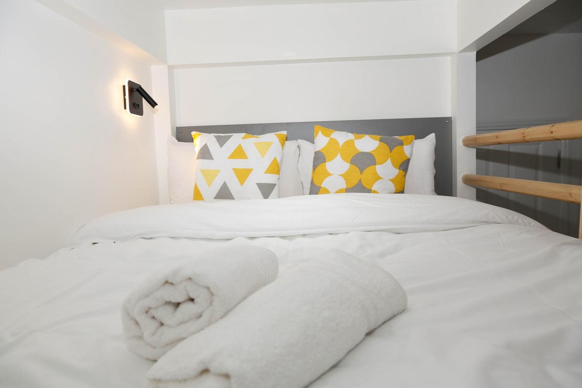 Apartment New Luxury In Next To Shops, Cafes, Bars & Metro London