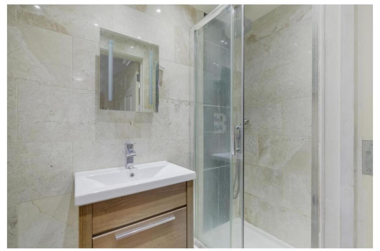 Milton House Homestay London