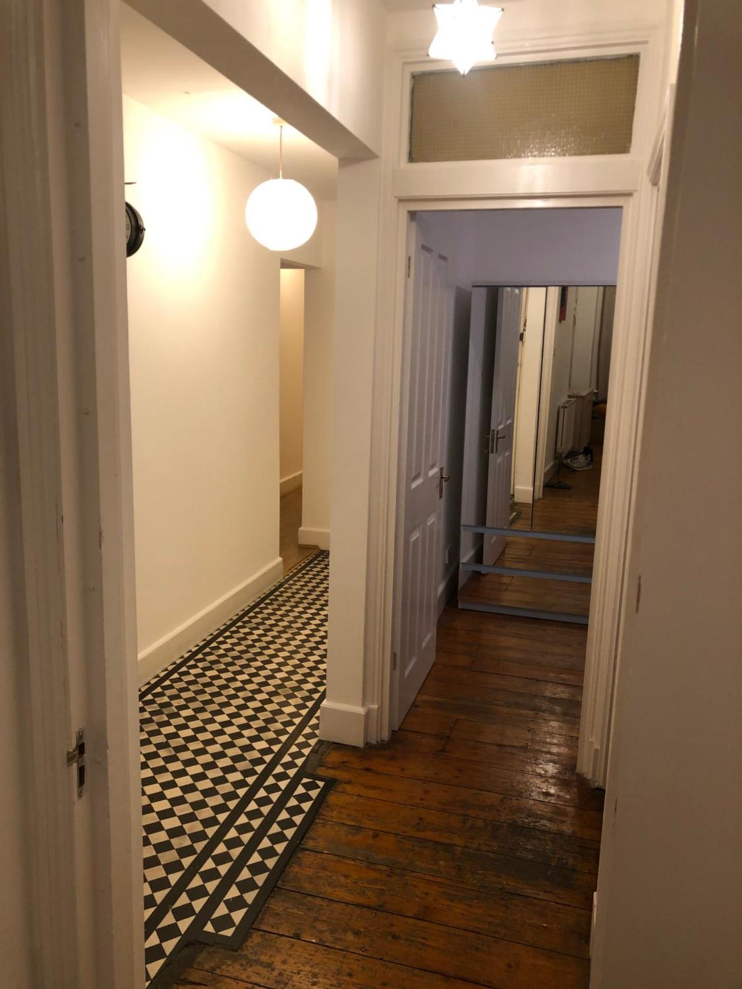 Cosy Double In West Kensington Homestay