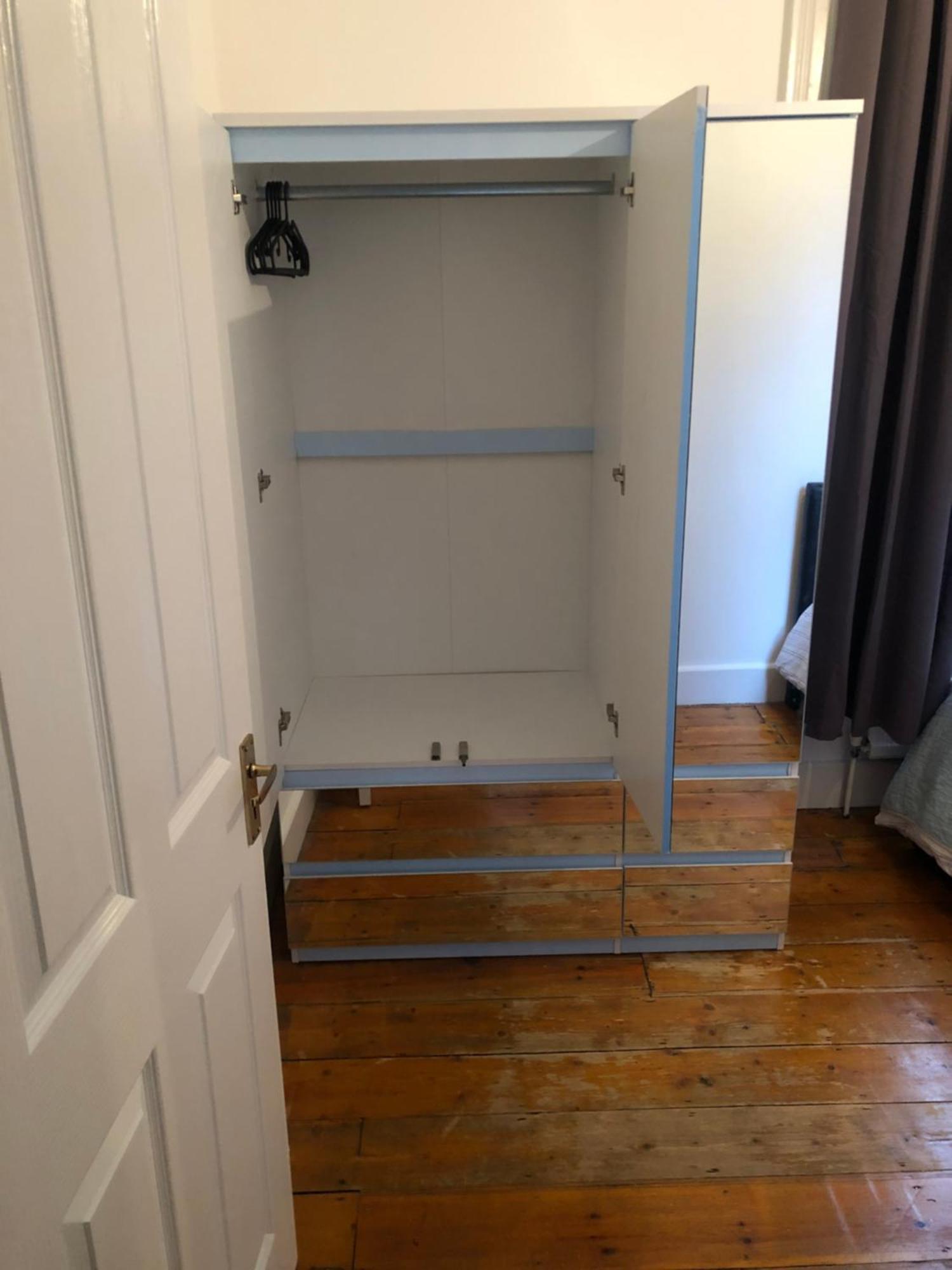 Cosy Double In West Kensington London