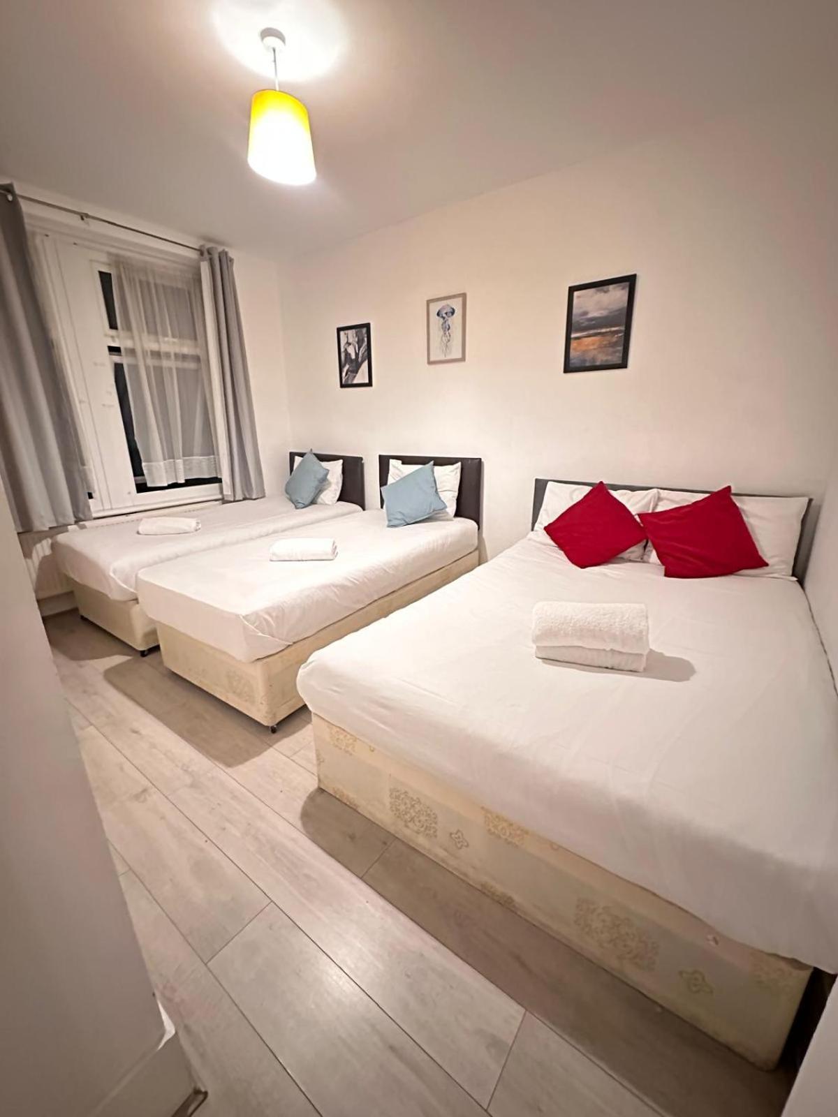 Apartment Lovely 2 Bed Flat 2 Floor Miles London