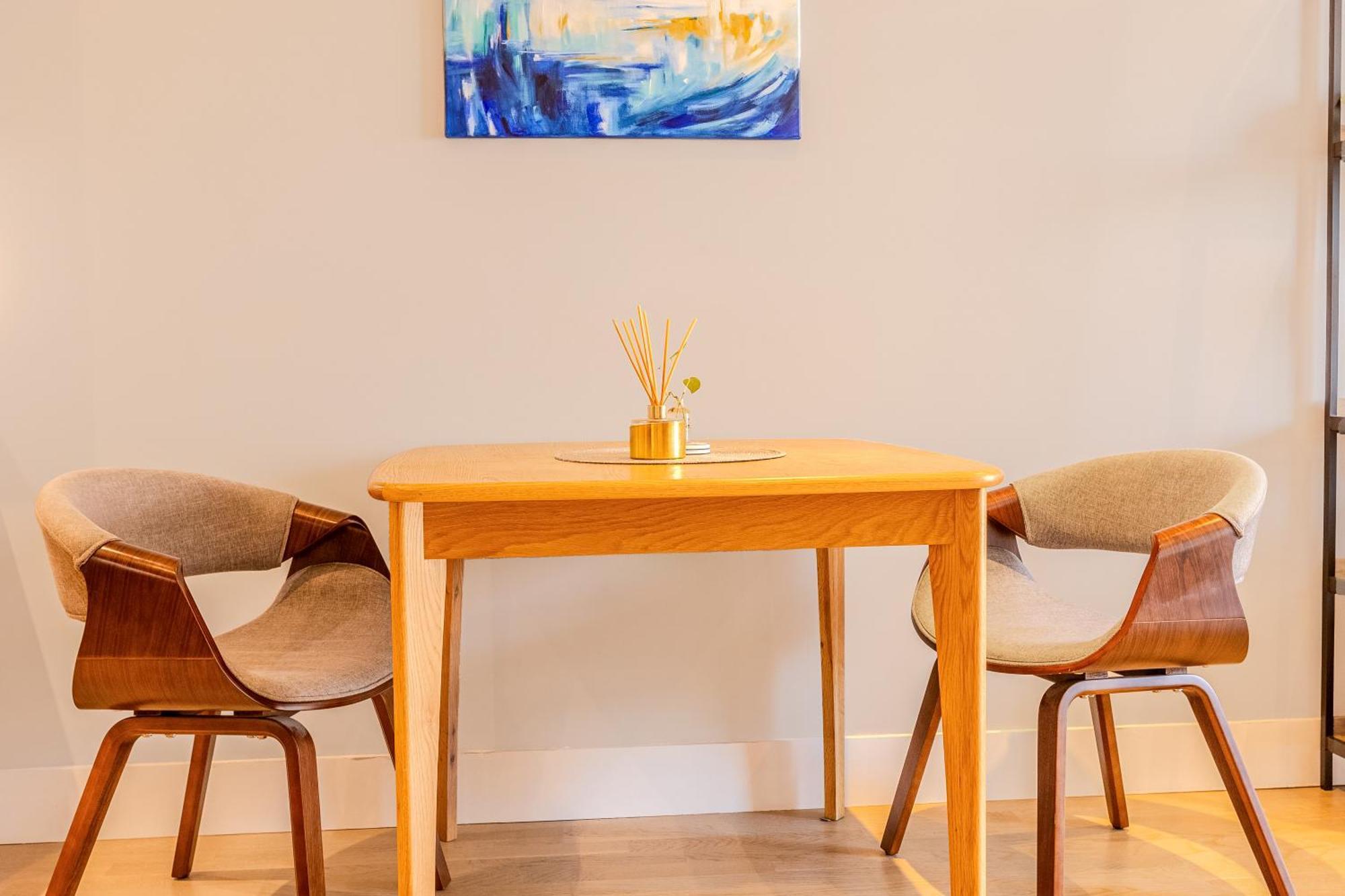 Elegant 1br Apartment, 5 Min Limehouse Dlr Station Apartment *