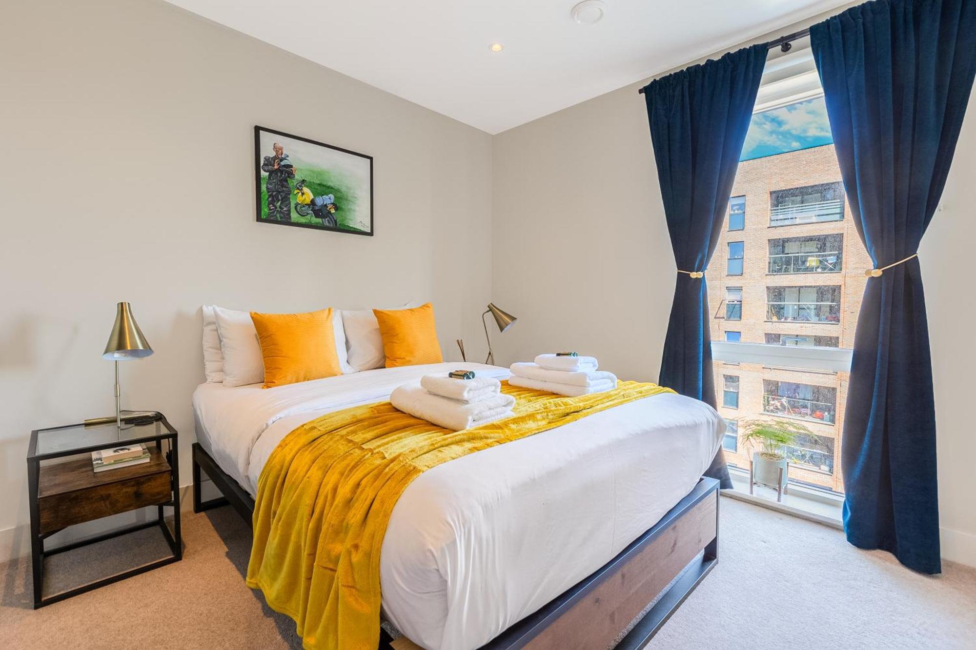 Elegant 1br Apartment, 5 Min Limehouse Dlr Station *